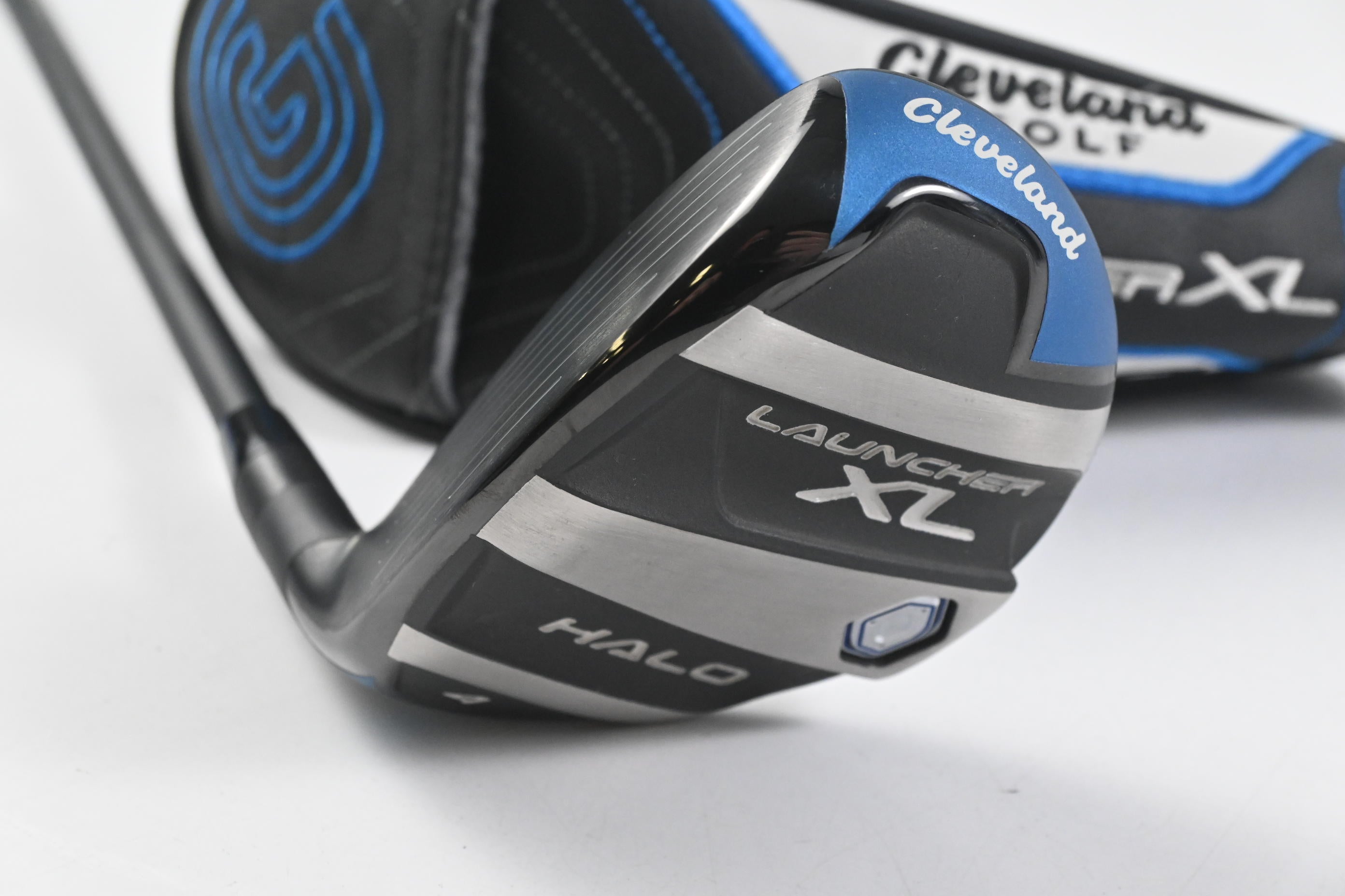 Left Hand Cleveland Launcher XL Halo #4 Hybrid / 21 Degree / Regular Flex Cypher