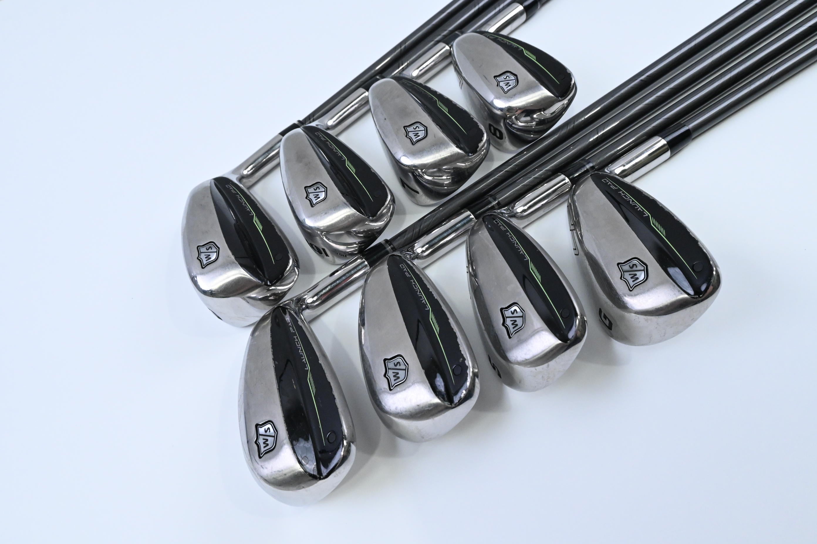 Wilson Launch Pad 2022 Irons / 5-PW+GW+SW / Senior Flex Project X Evenflow 55