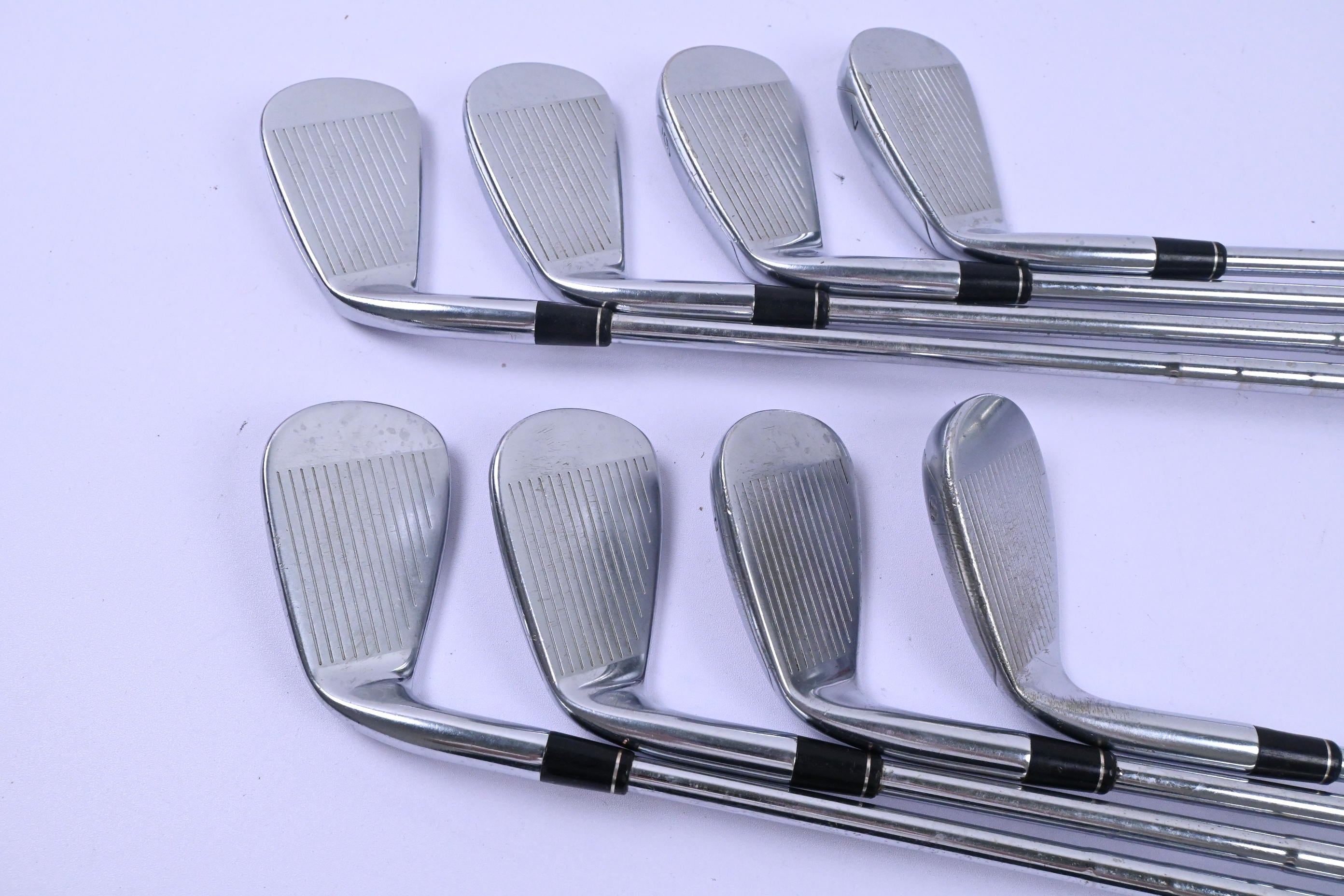 Taylormade R11 Irons / 4-PW+SW / Regular Flex Steel Shafts