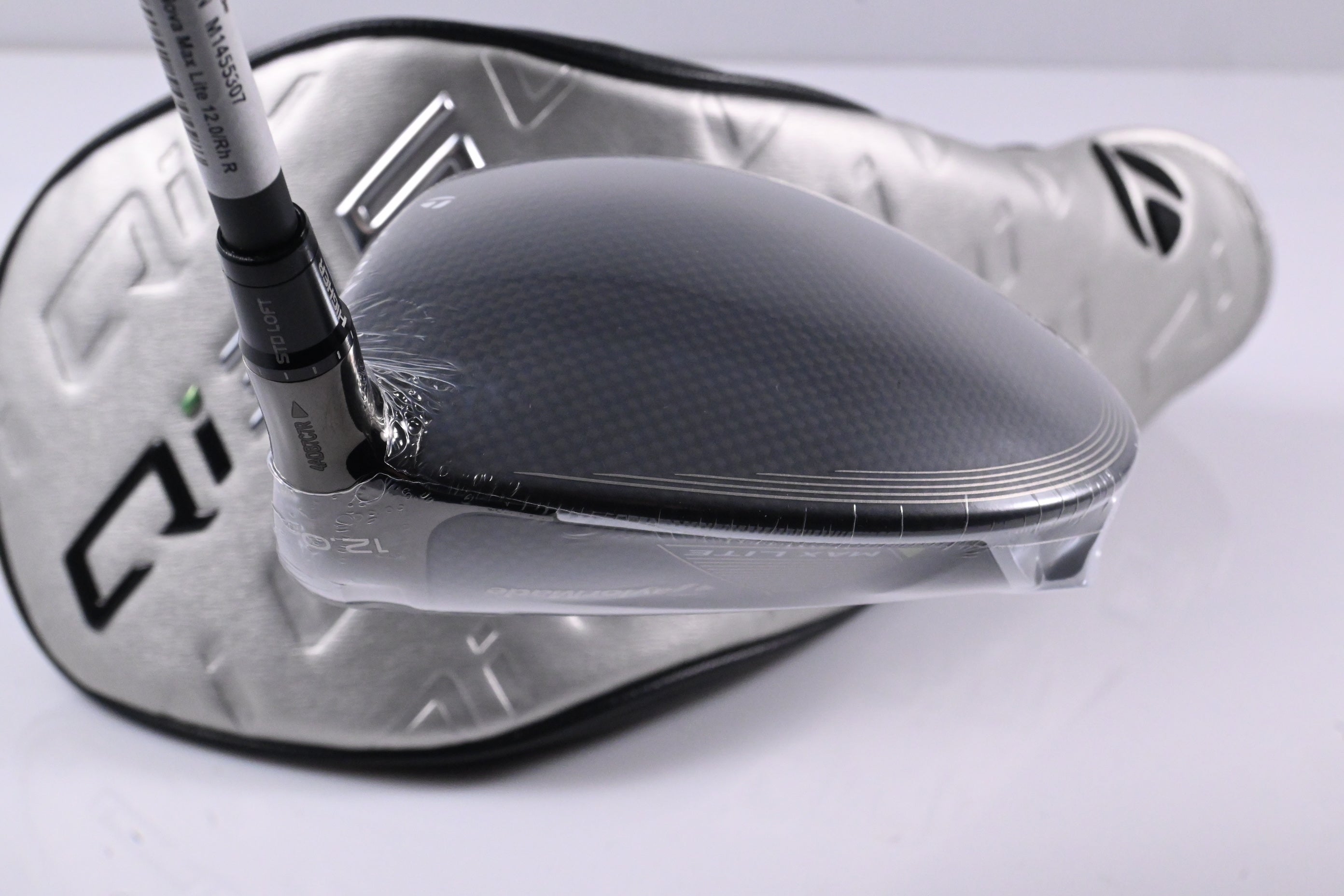 Taylormade Qi35 Max Lite Driver / 12 Degree / Regular Flex Vanquish 4 Shaft