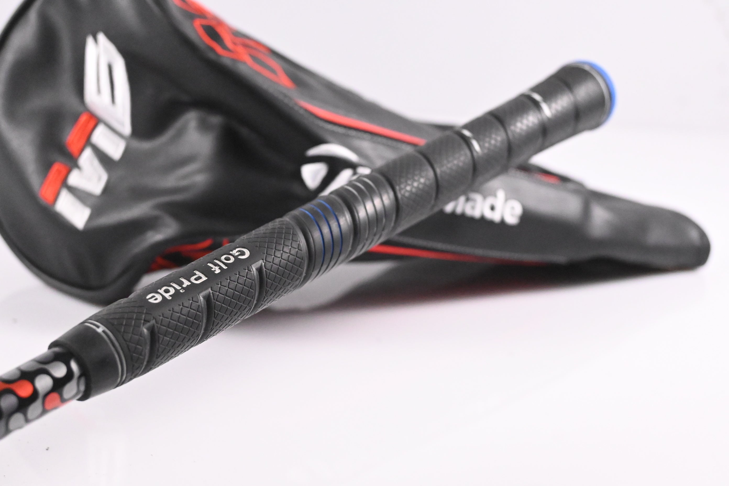 Left Hand Taylormade M6 Driver / 10.5 Degree / Regular Flex Atmos Orange 5 Shaft