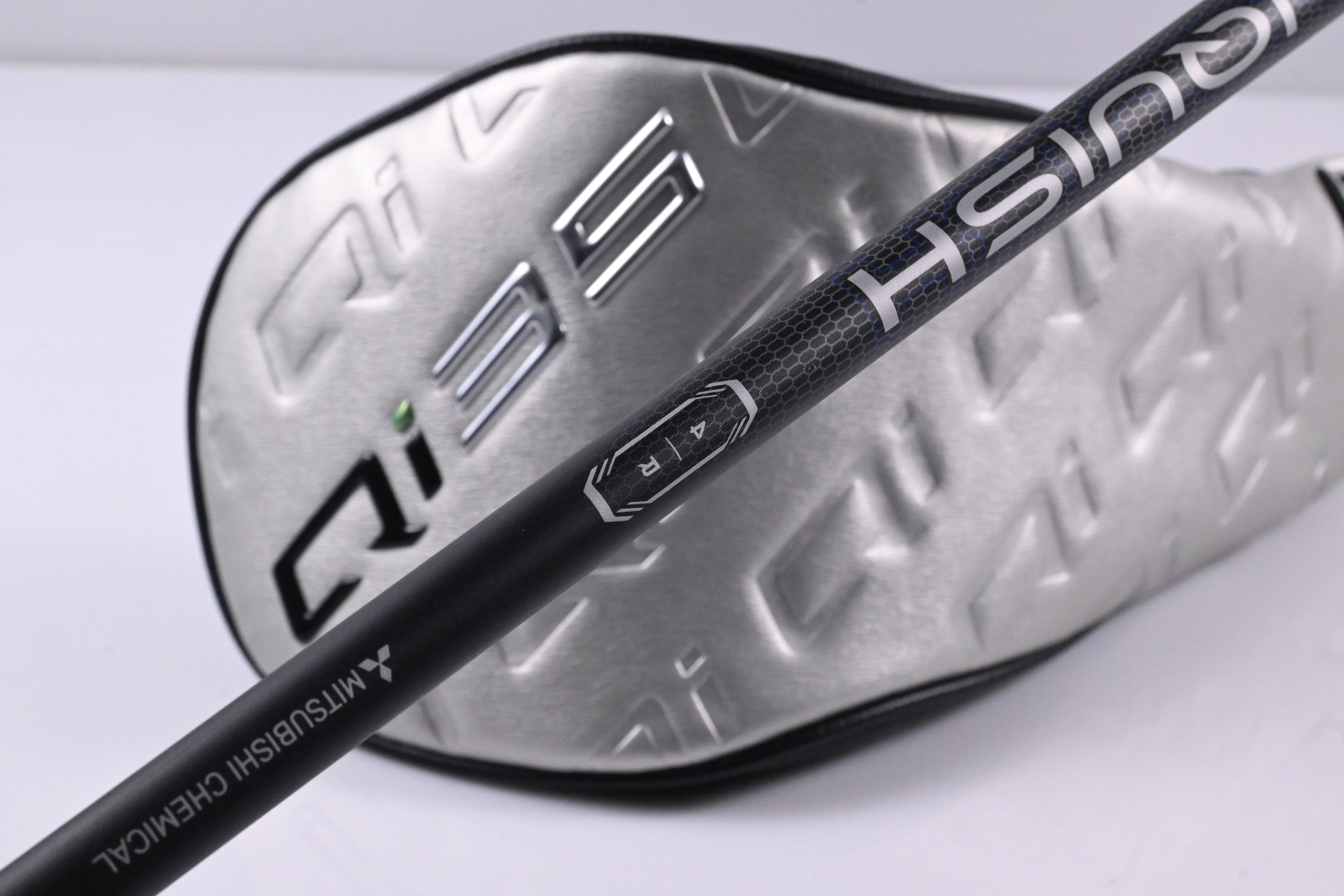 Taylormade Qi35 Max Lite Driver / 12 Degree / Regular Flex Vanquish 4 Shaft