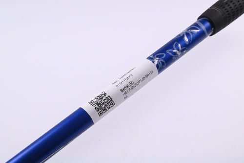 Titleist 913H #3 Hybrid / 19 Degree / Regular Flex Diamana S+ Blue 72 Shaft