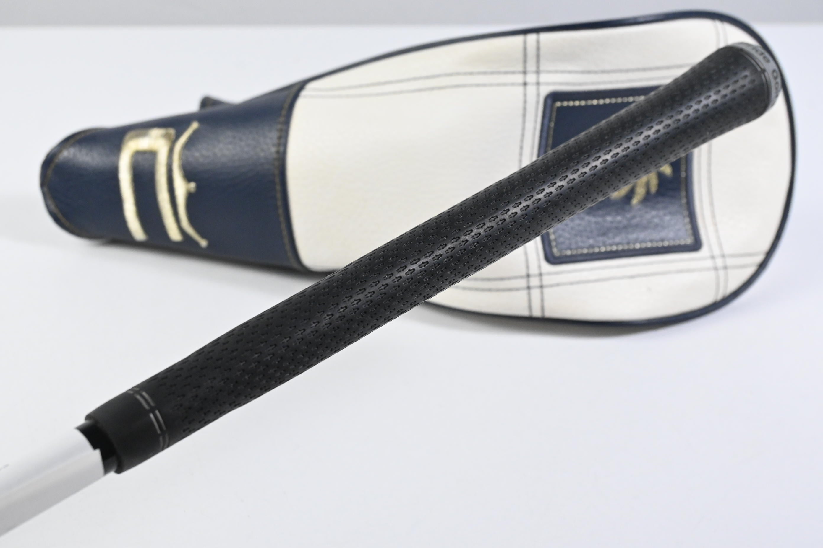 Cobra LTDx Driver / 10.5 Degree / Stiff Flex Kai'li Blue 60 Shaft