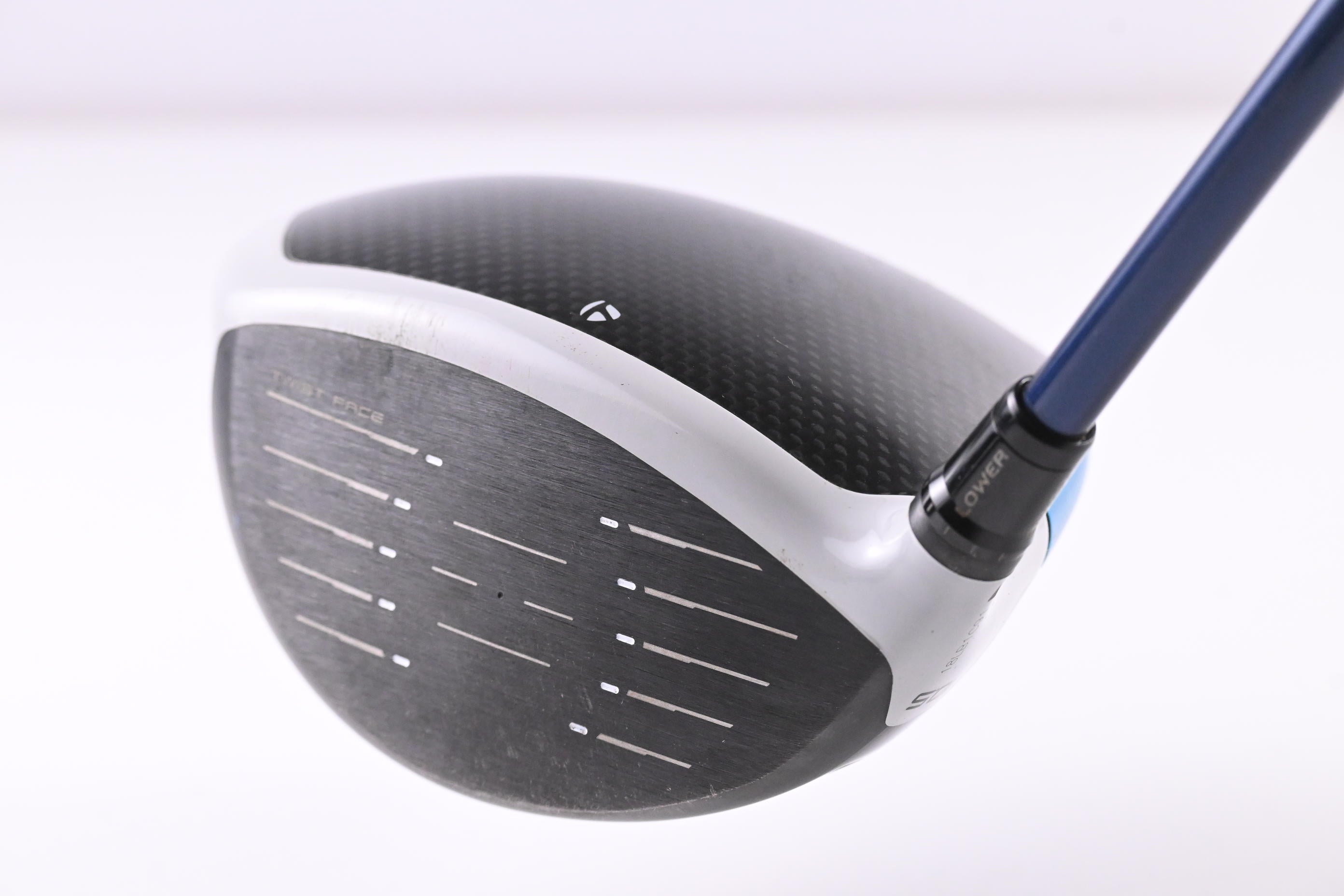 Taylormade SIM2 Max Driver / 10.5 Degree / Regular Flex Ventus Blue 5 Shaft