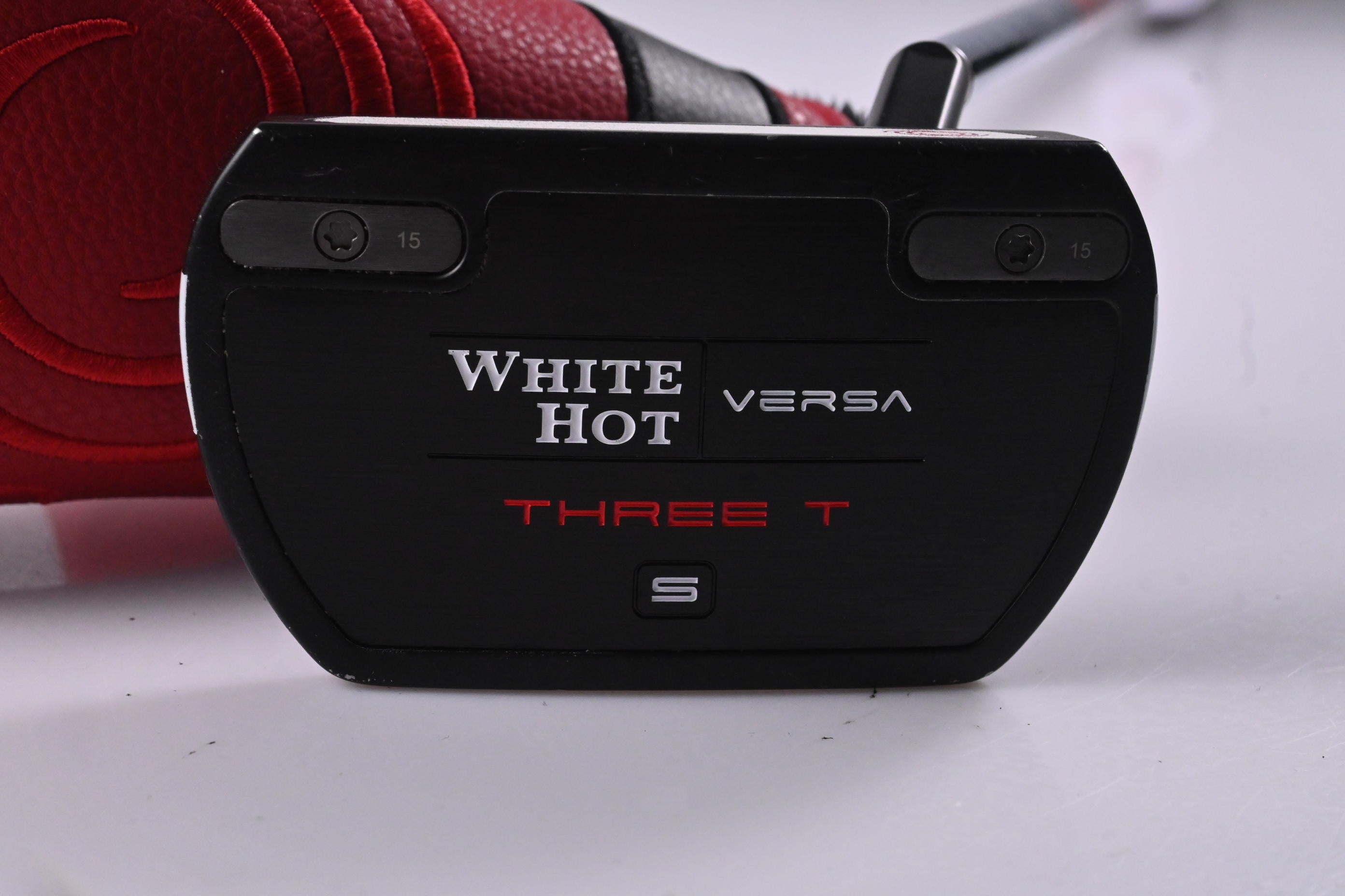 Odyssey White Hot Versa Three T S Putter / 34 Inch
