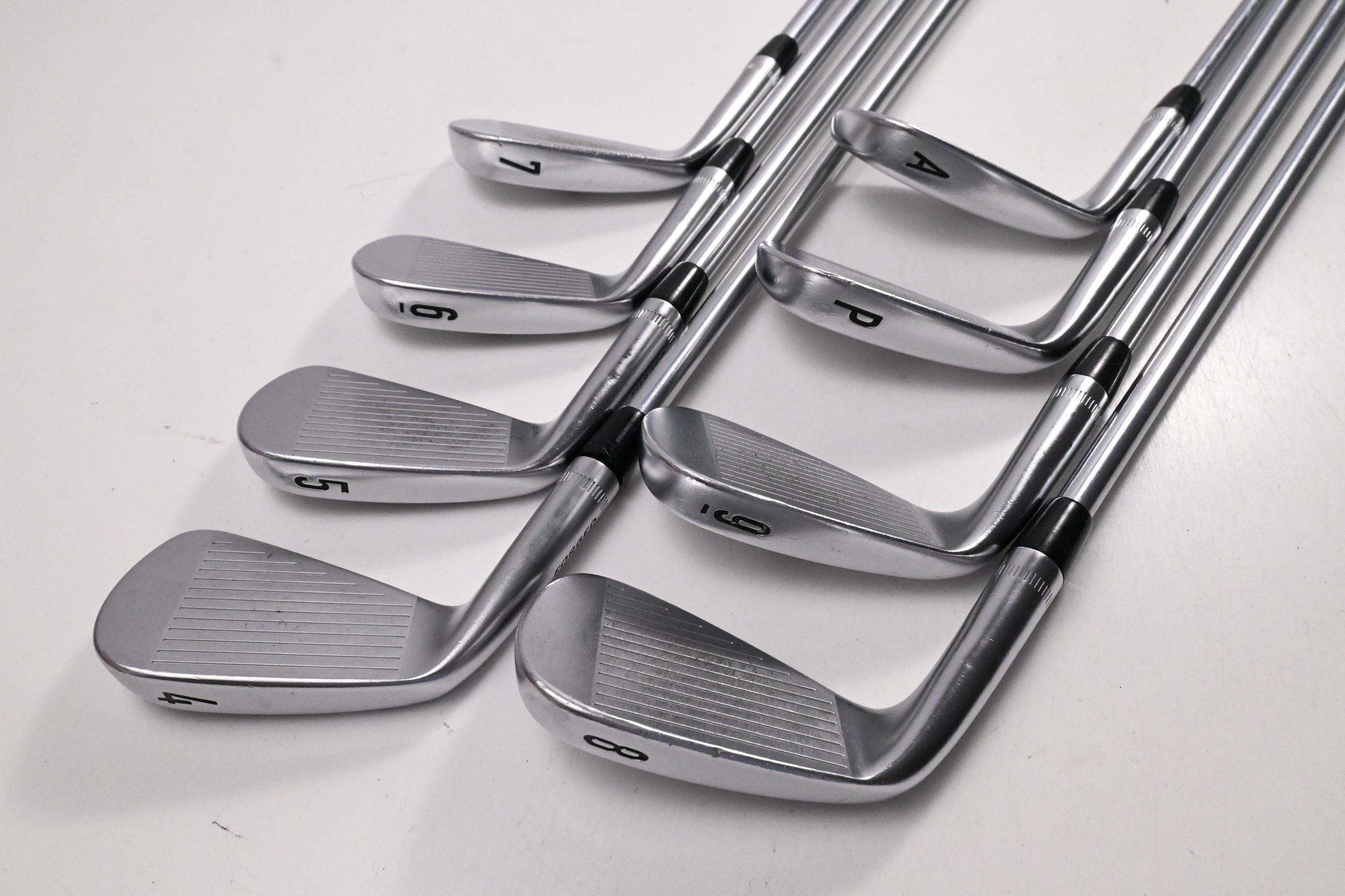 Callaway Apex MB 21 Irons / 4-PW+GW / Regular Flex Project X IO 105 Shafts