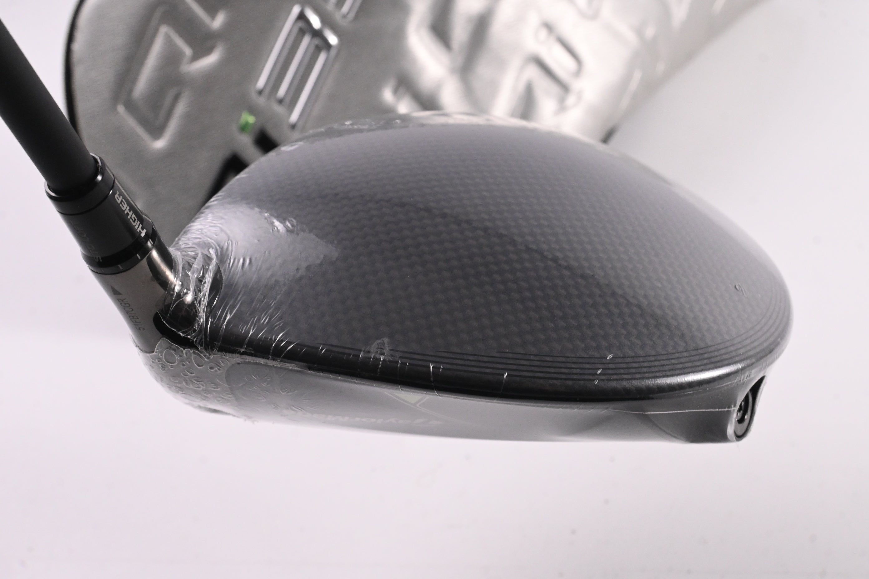 Taylormade Qi35 Driver / 10.5 Degree / Regular Flex Vanquish 5 Shaft