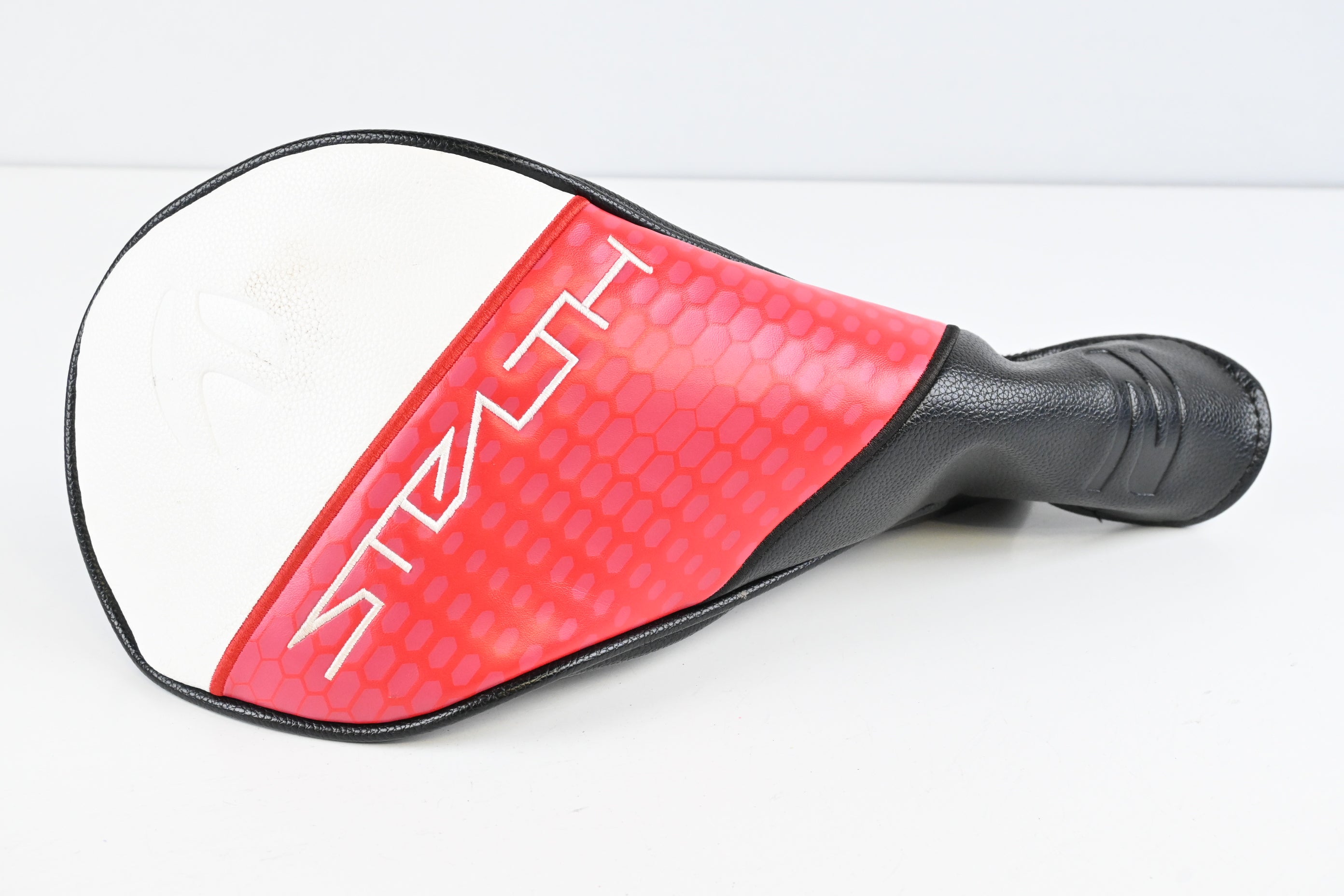 Taylormade Stealth 2 Driver / 10.5 Degree / Stiff Flex HZRDUS Black 60 Shaft