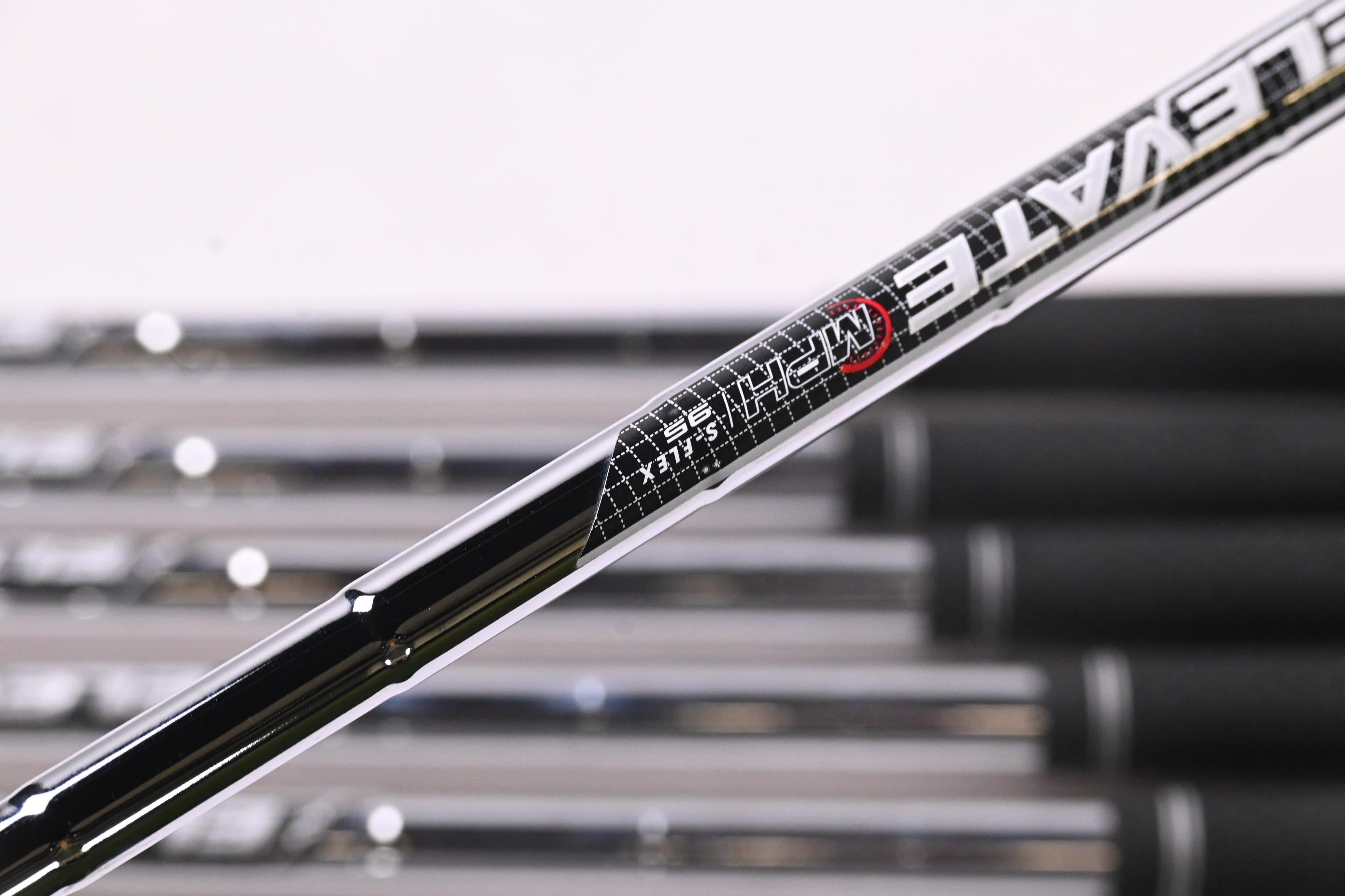 Callaway Apex CF16 Irons / 5-PW+GW / Stiff Flex Elevate MPH 95 Shafts