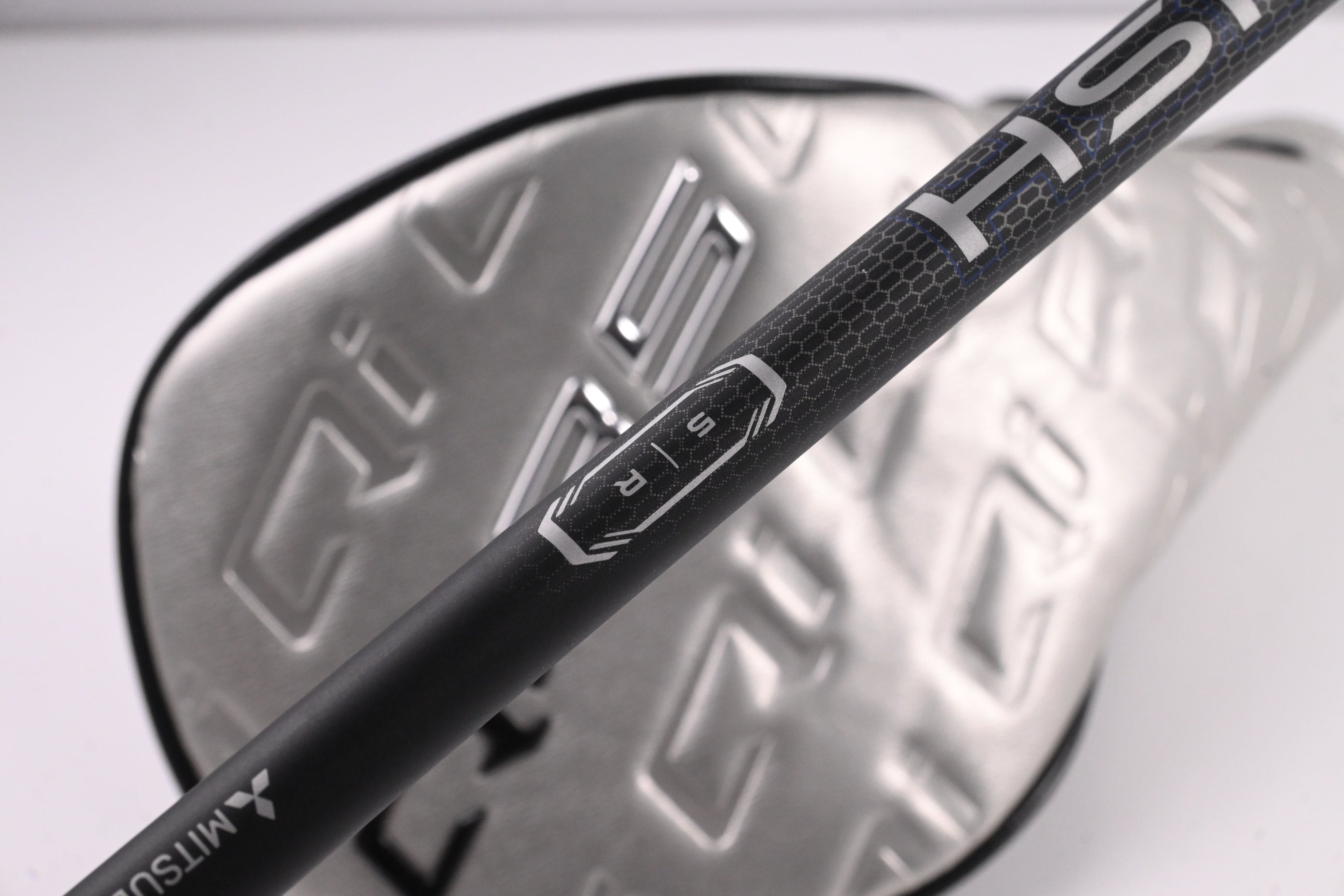 Taylormade Qi35 Driver / 10.5 Degree / Regular Flex Vanquish 5 Shaft