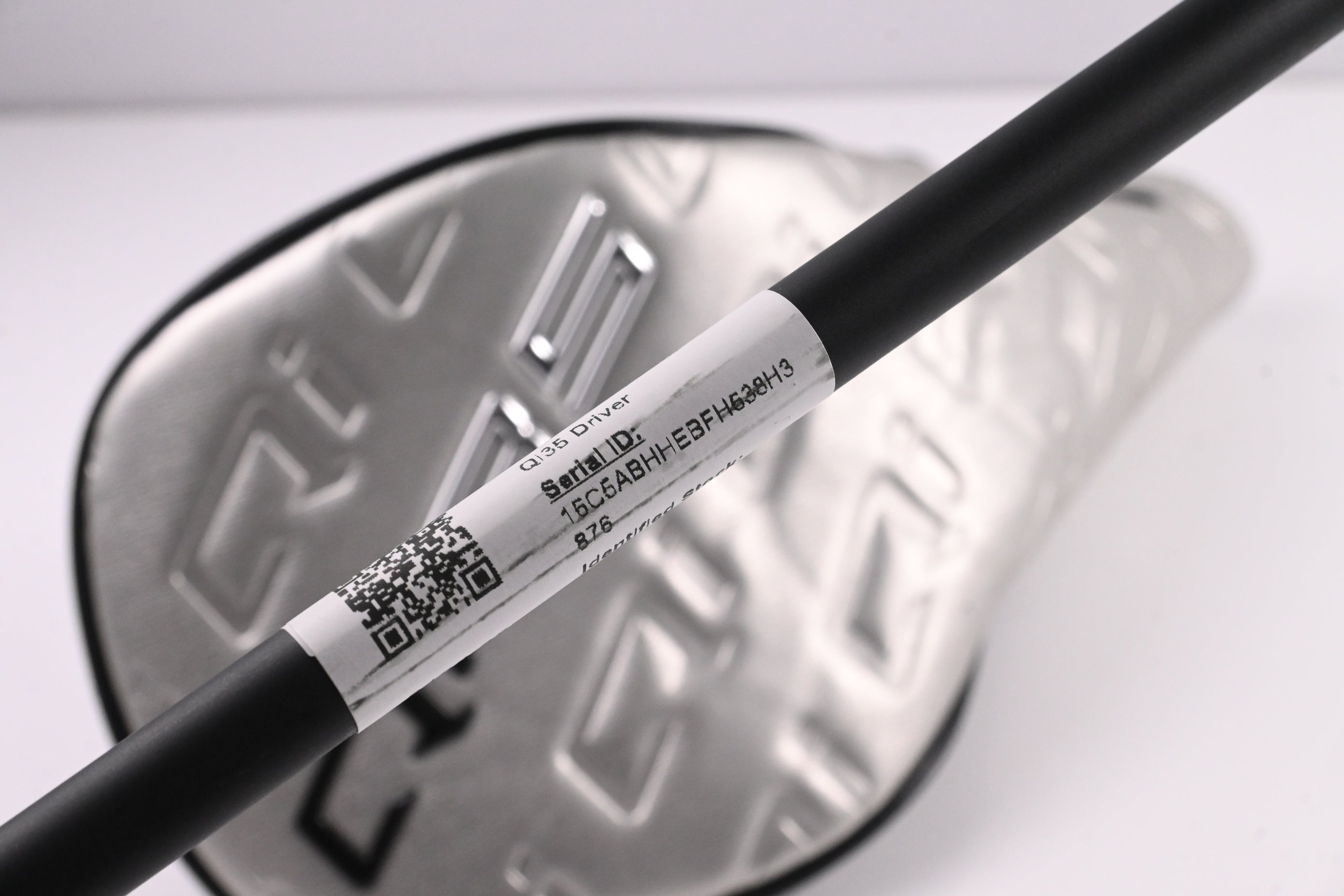 Taylormade Qi35 Driver / 10.5 Degree / Regular Flex Vanquish 5 Shaft