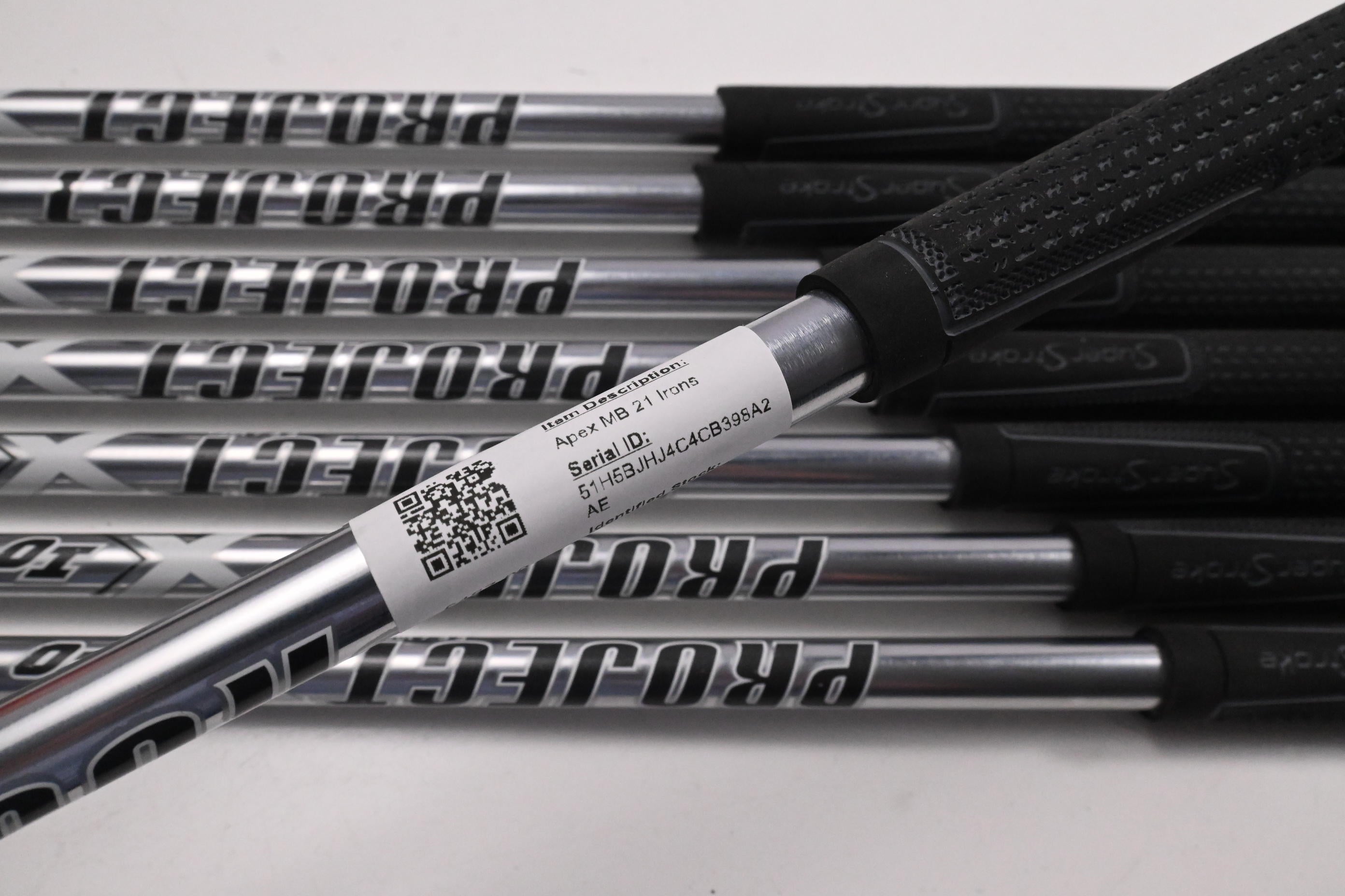 Callaway Apex MB 21 Irons / 4-PW+GW / Regular Flex Project X IO 105 Shafts