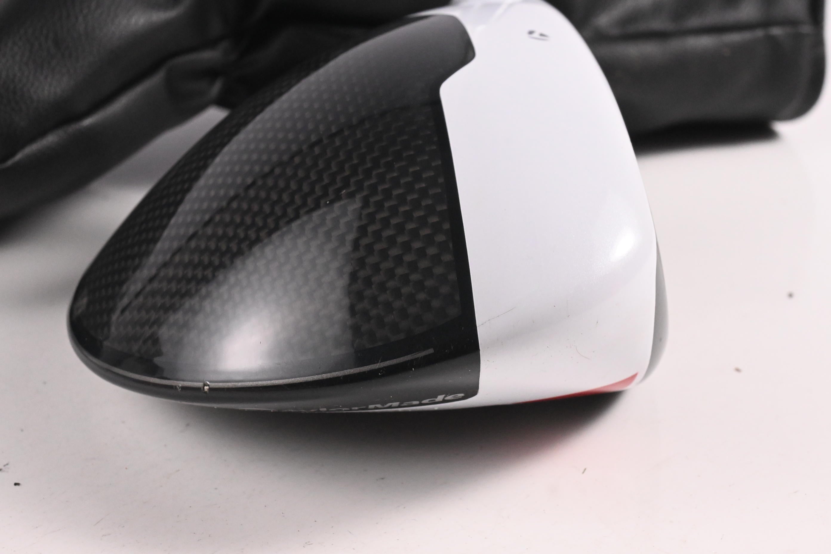 Taylormade M1 2016 Driver / 9.5 Degree / Stiff Flex Aldila Rogue Silver 70 Shaft