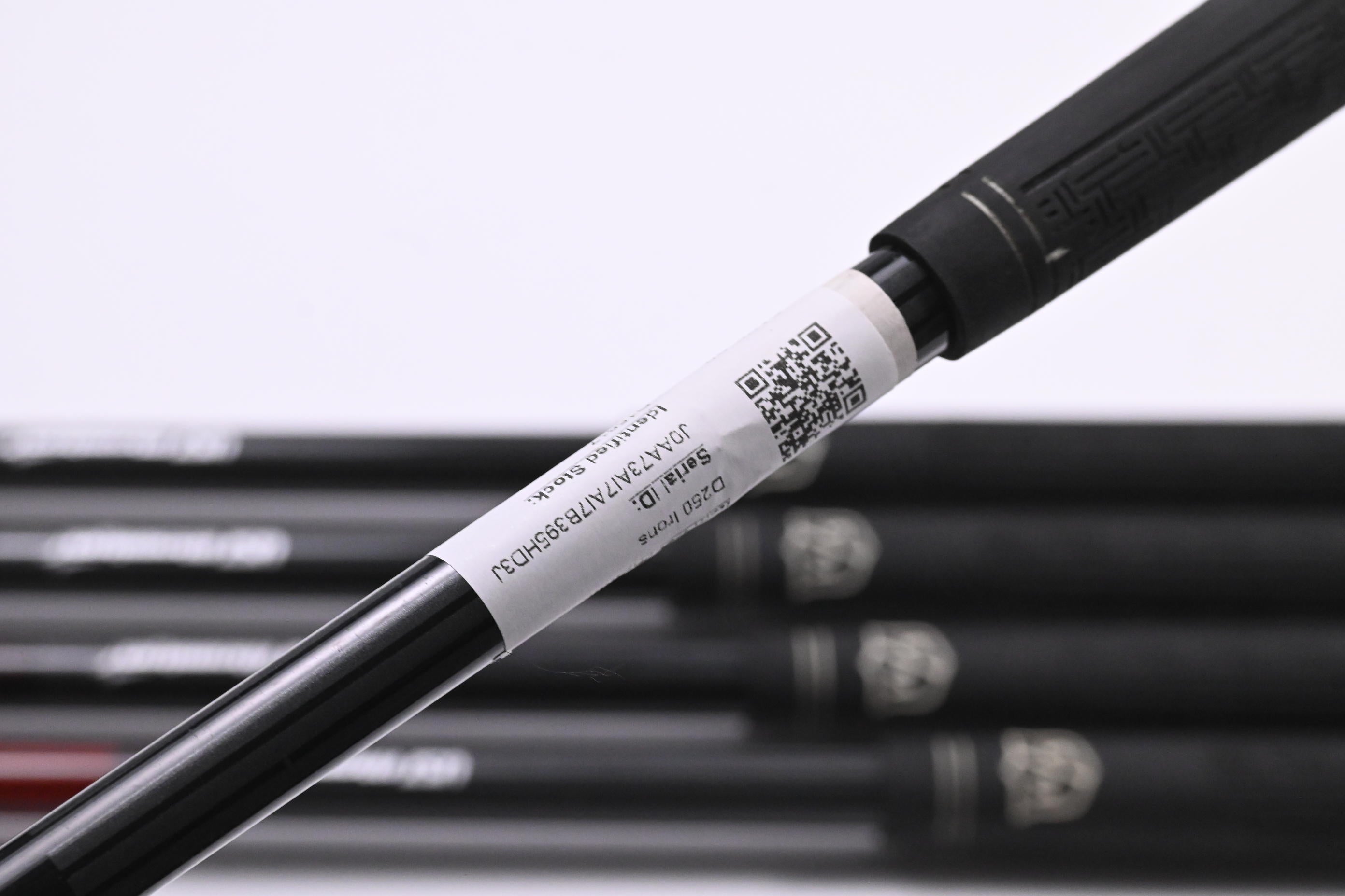 Wilson D250 Irons / 5-9i / Regular Flex UST Mamiya Proforce Shafts