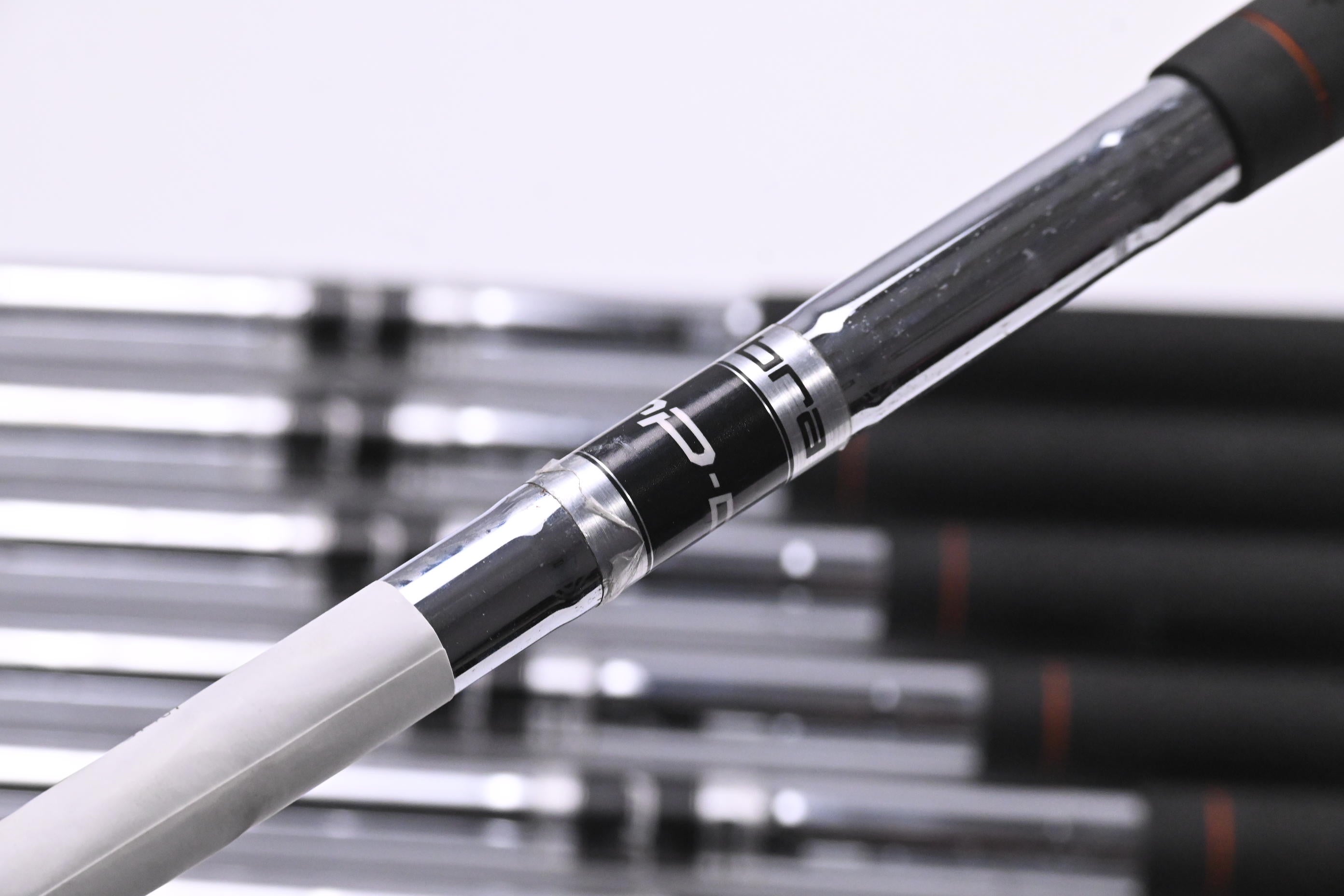 Cobra AMP-D Irons / 4-PW / Regular Flex Cobra Shafts
