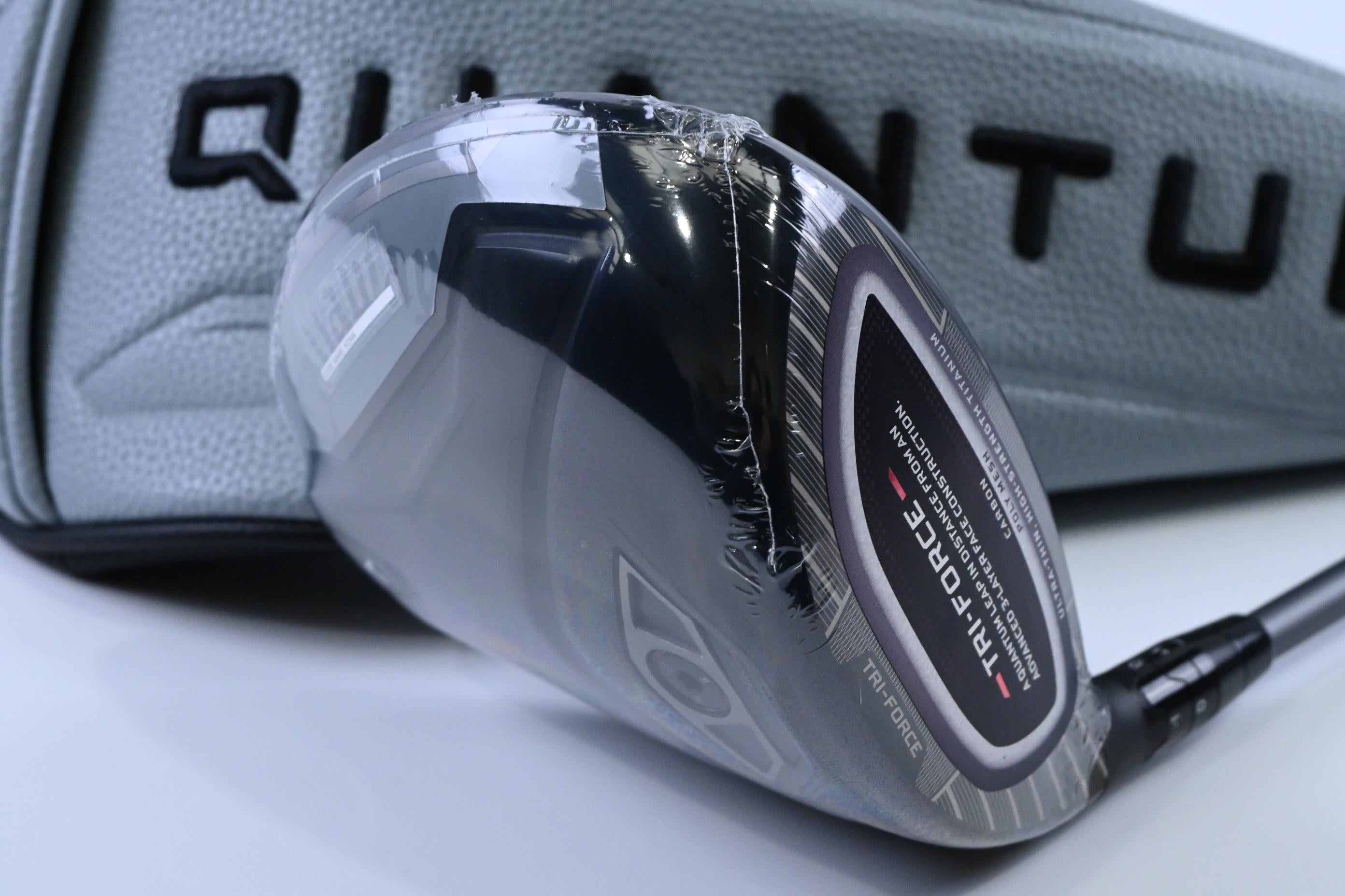 Callaway Quantum Max D Driver / 10.5 Degree / Regular Flex Denali Frost Silver