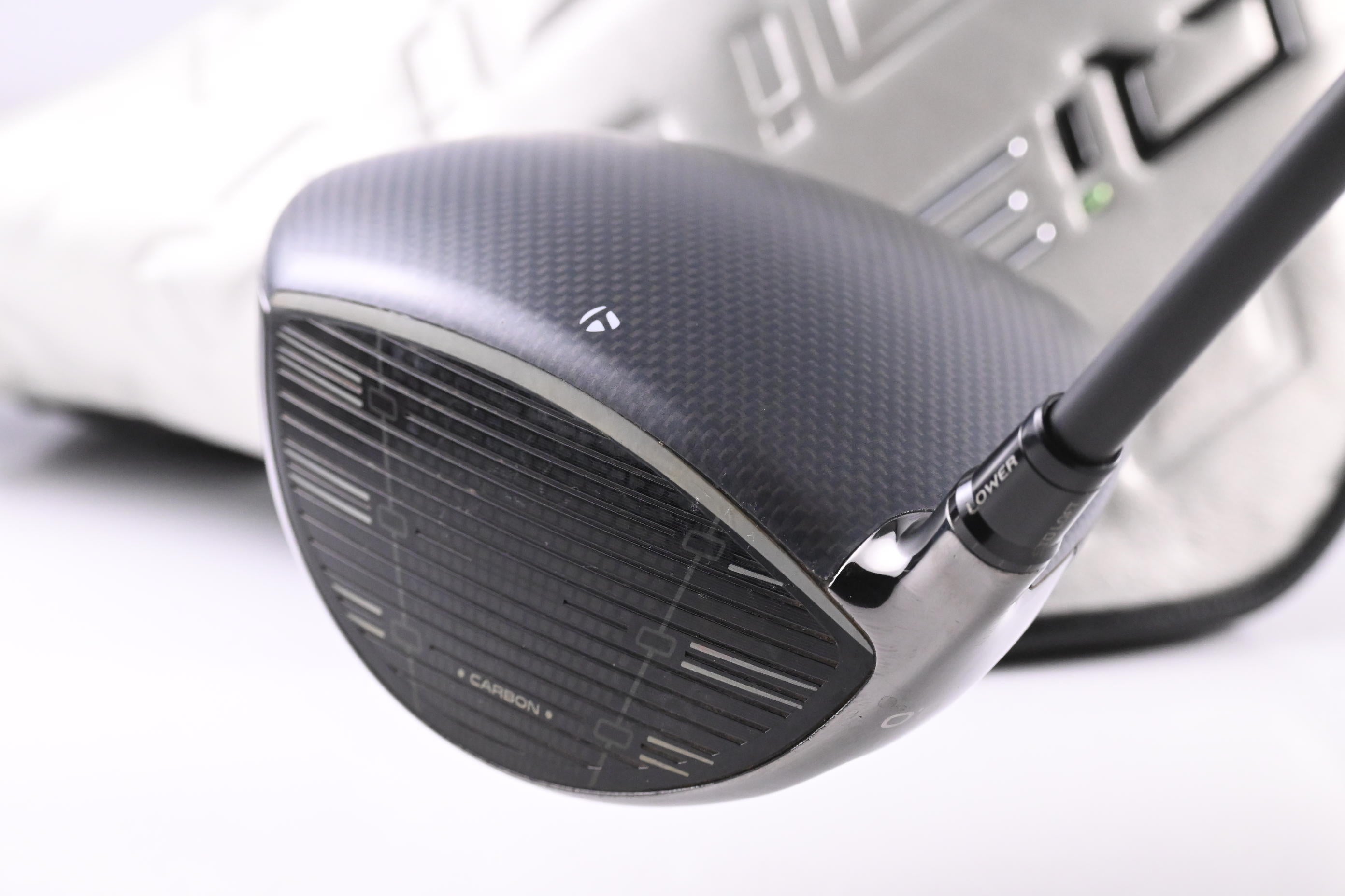 Taylormade Qi35 LS Driver / 9 Degree / Stiff Flex Kai'li Dark Waves White 60