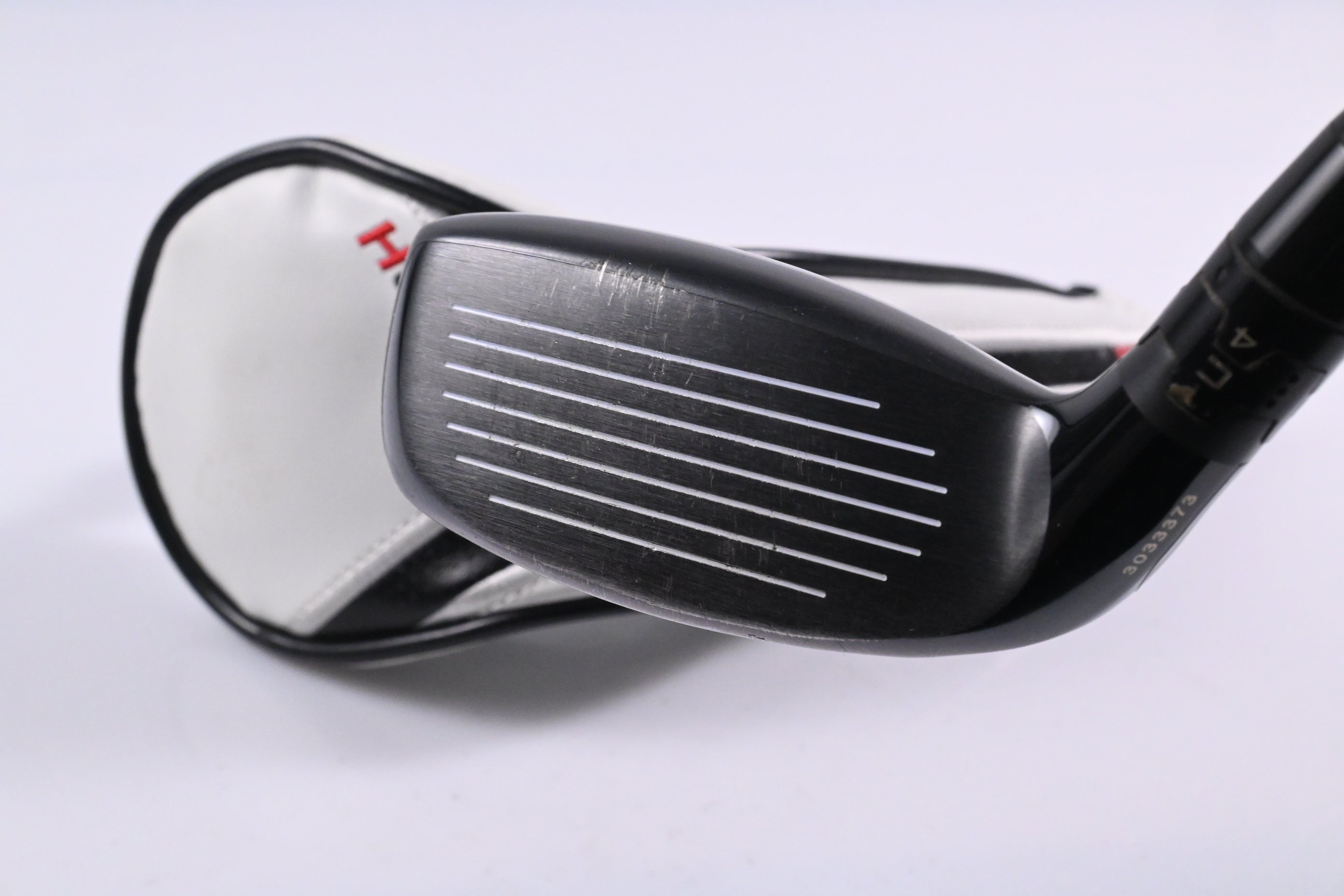 Titleist 818 H2 #3 Hybrid / 19 Degree / Stiff Flex Tensei CK White 90 Shaft