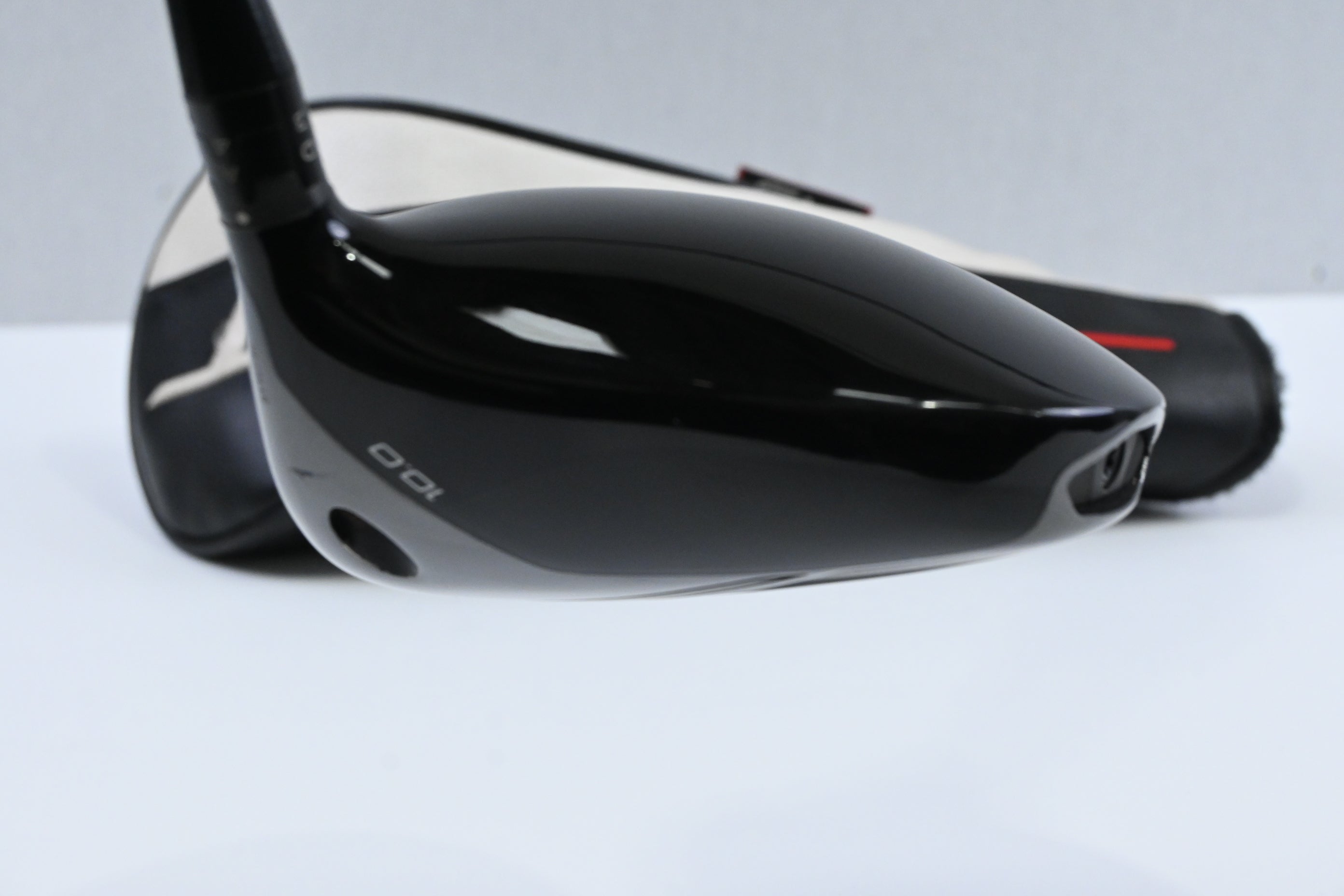 Titleist GT2 Driver / 10 Degree / Senior Flex Kuro Kage Black 50 Shaft