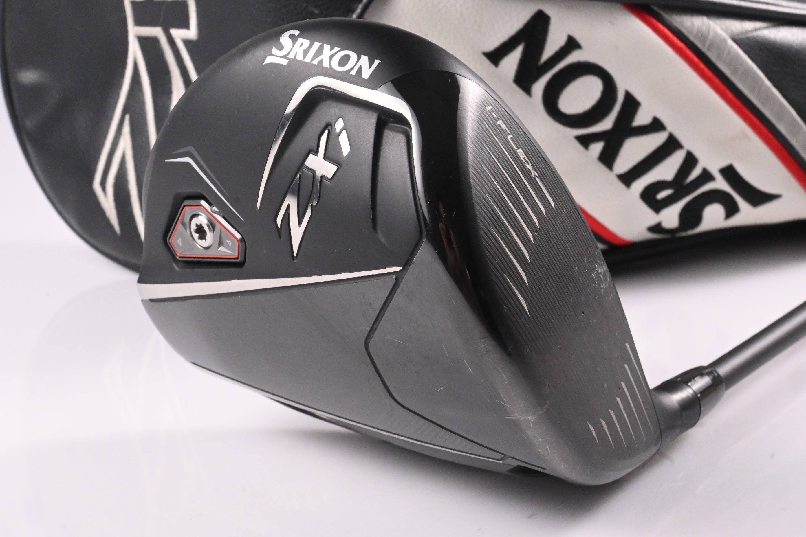 Srixon ZXi Driver / 10.5 Degree / Stiff Flex HZRDUS Black Gen 5 60 Shaft