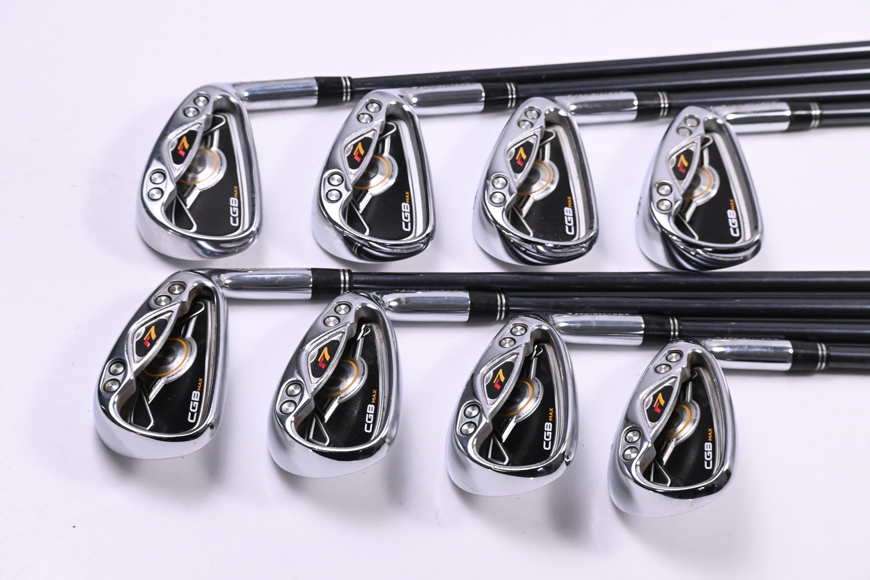 Taylormade R7 CGB Max Irons / 3-PW / Regular Flex Taylormade Reax 55 Shaft