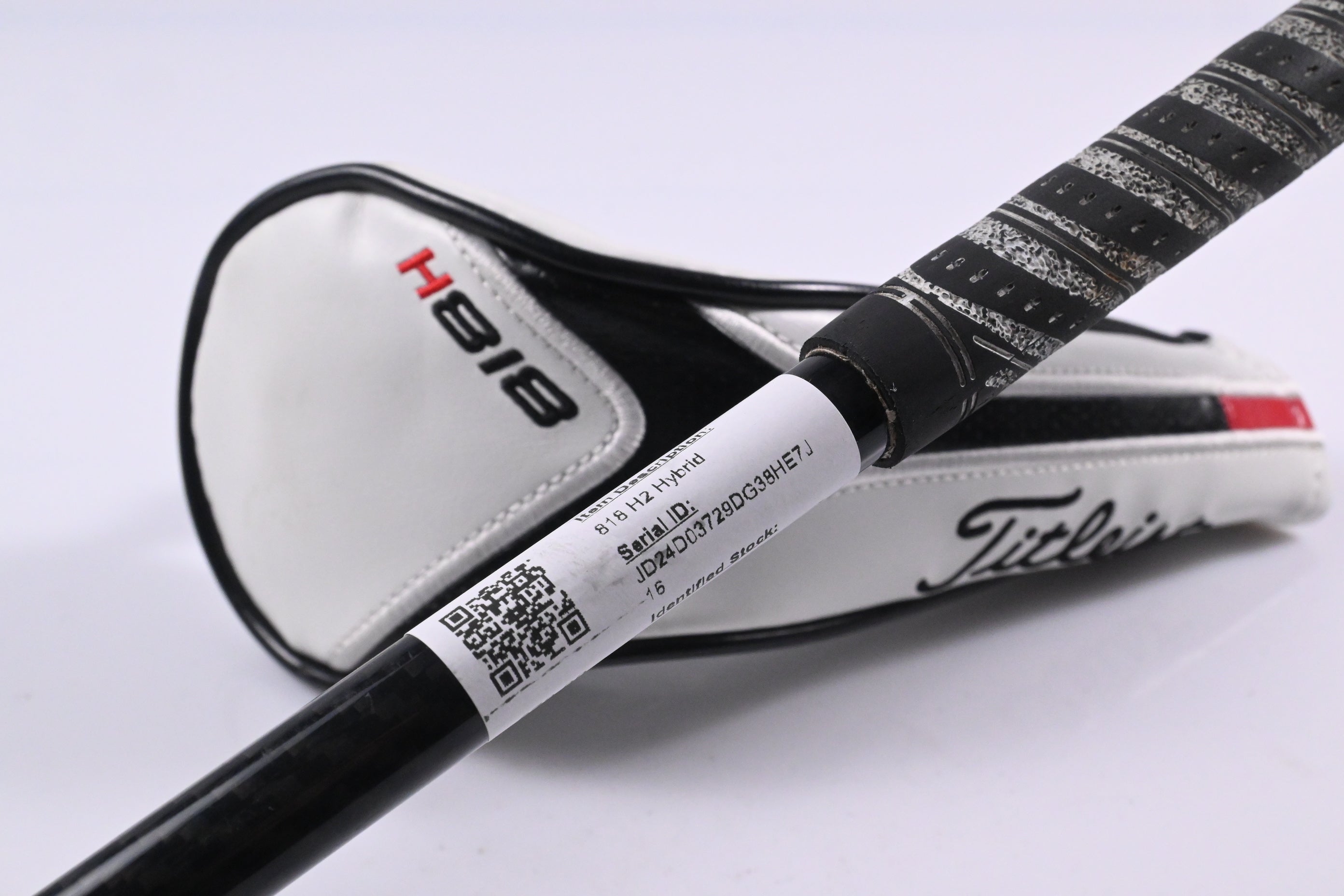 Titleist 818 H2 #3 Hybrid / 19 Degree / Stiff Flex Tensei CK White 90 Shaft