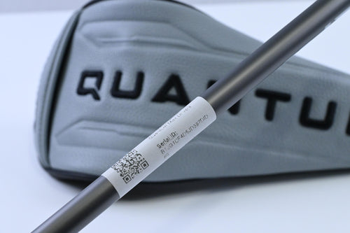 Callaway Quantum Max D Driver / 10.5 Degree / Regular Flex Denali Frost Silver