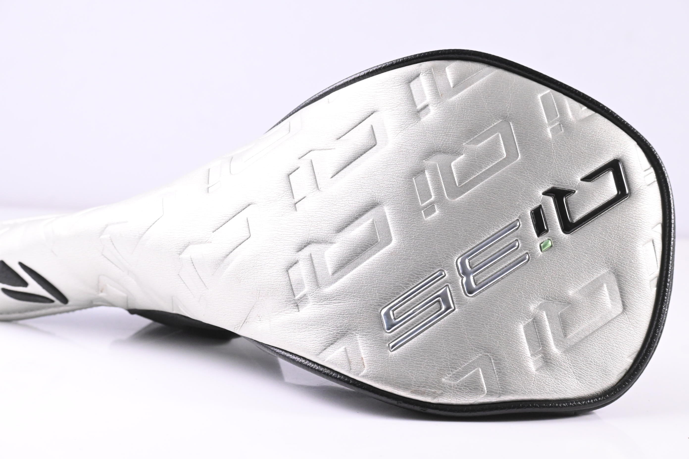 Taylormade Qi35 LS Driver / 9 Degree / Stiff Flex Kai'li Dark Waves White 60