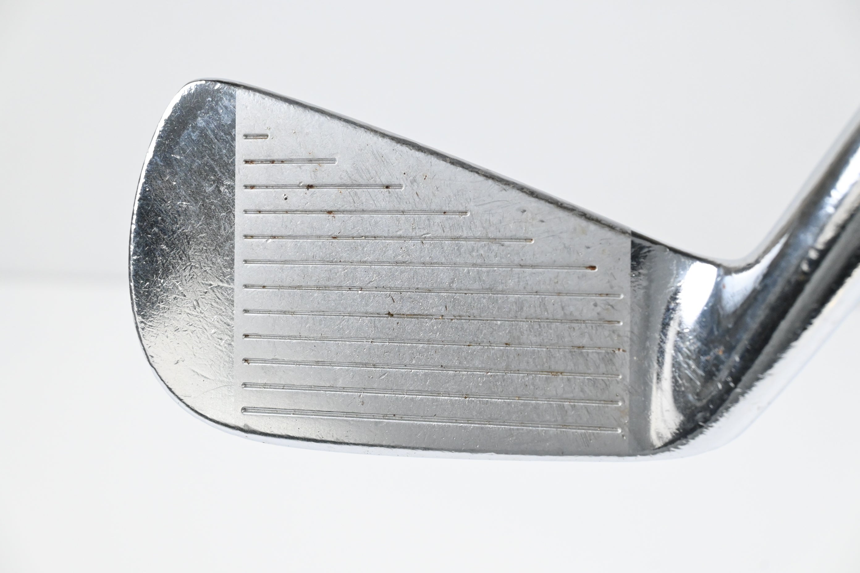 Titleist 690CB #3 Iron / 22 Degree / Regular Flex Dynamic Gold R300 Steel Shaft