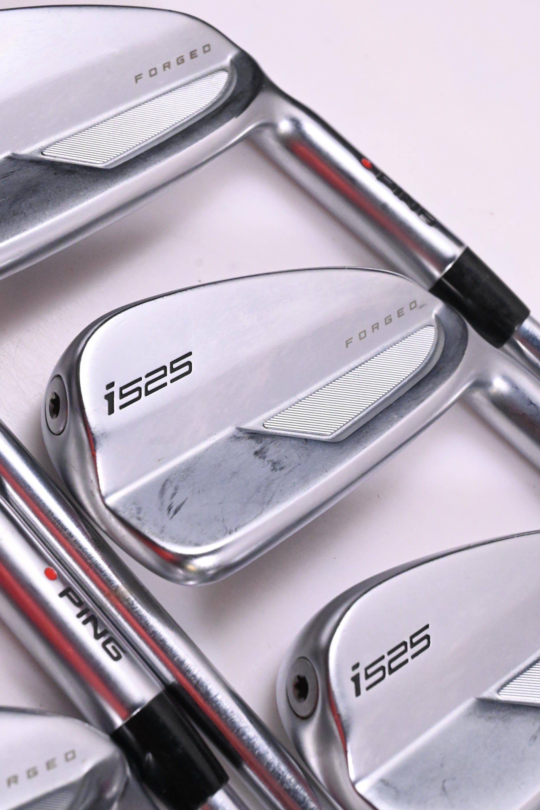 Ping i525 Irons / 4-PW / Red Dot / Regular Flex Project X IO 105 Shafts