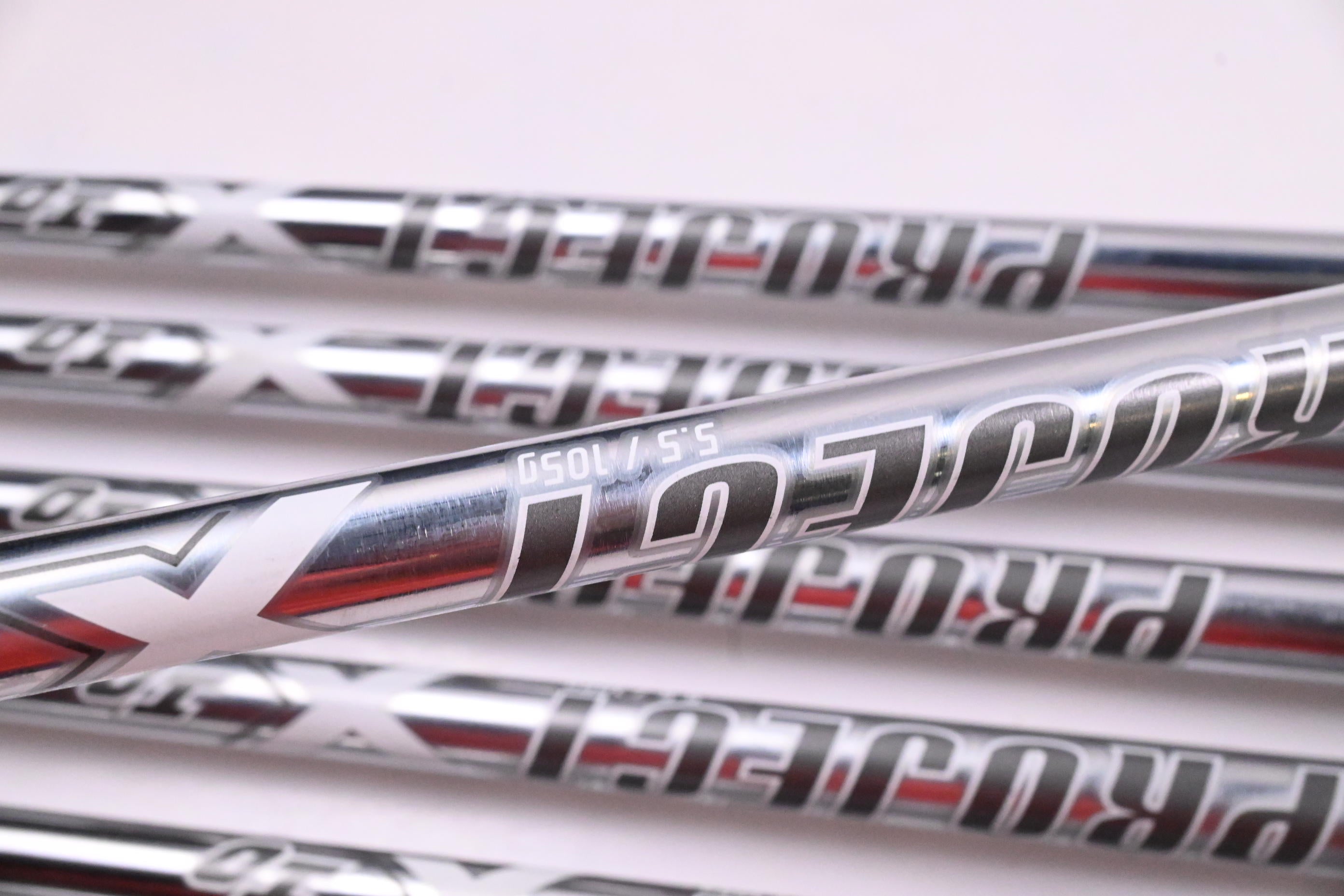 Ping i525 Irons / 4-PW / Red Dot / Regular Flex Project X IO 105 Shafts