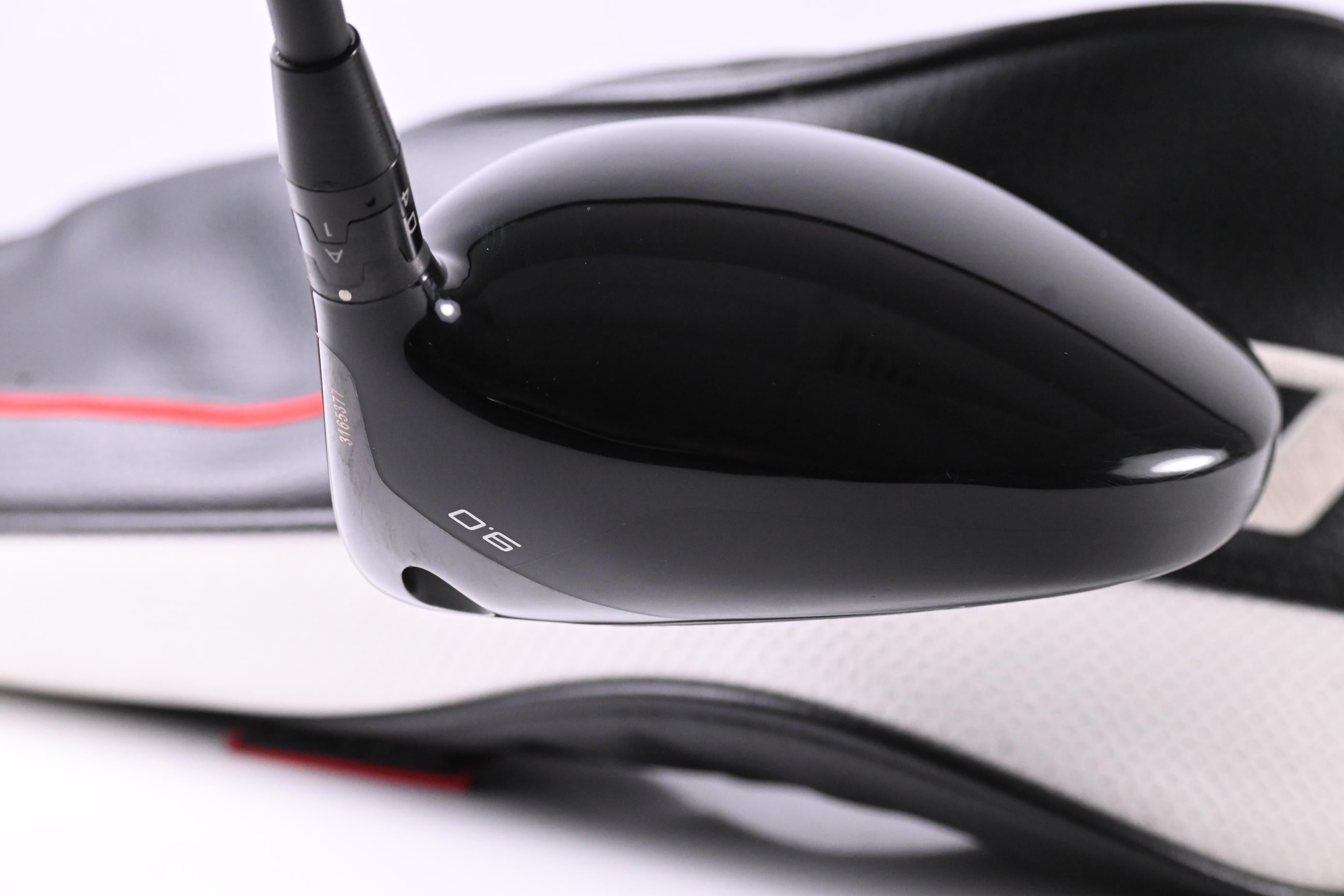 Titleist GT3 Driver / 9 Degree / Stiff Flex Project X HZRDUS Black 60 Shaft