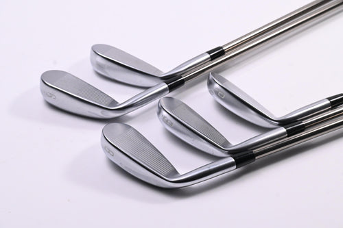 Mizuno JPX 923 Hot Metal HL Irons / 6-PW / Regular Flex UST Helium ESX Shafts