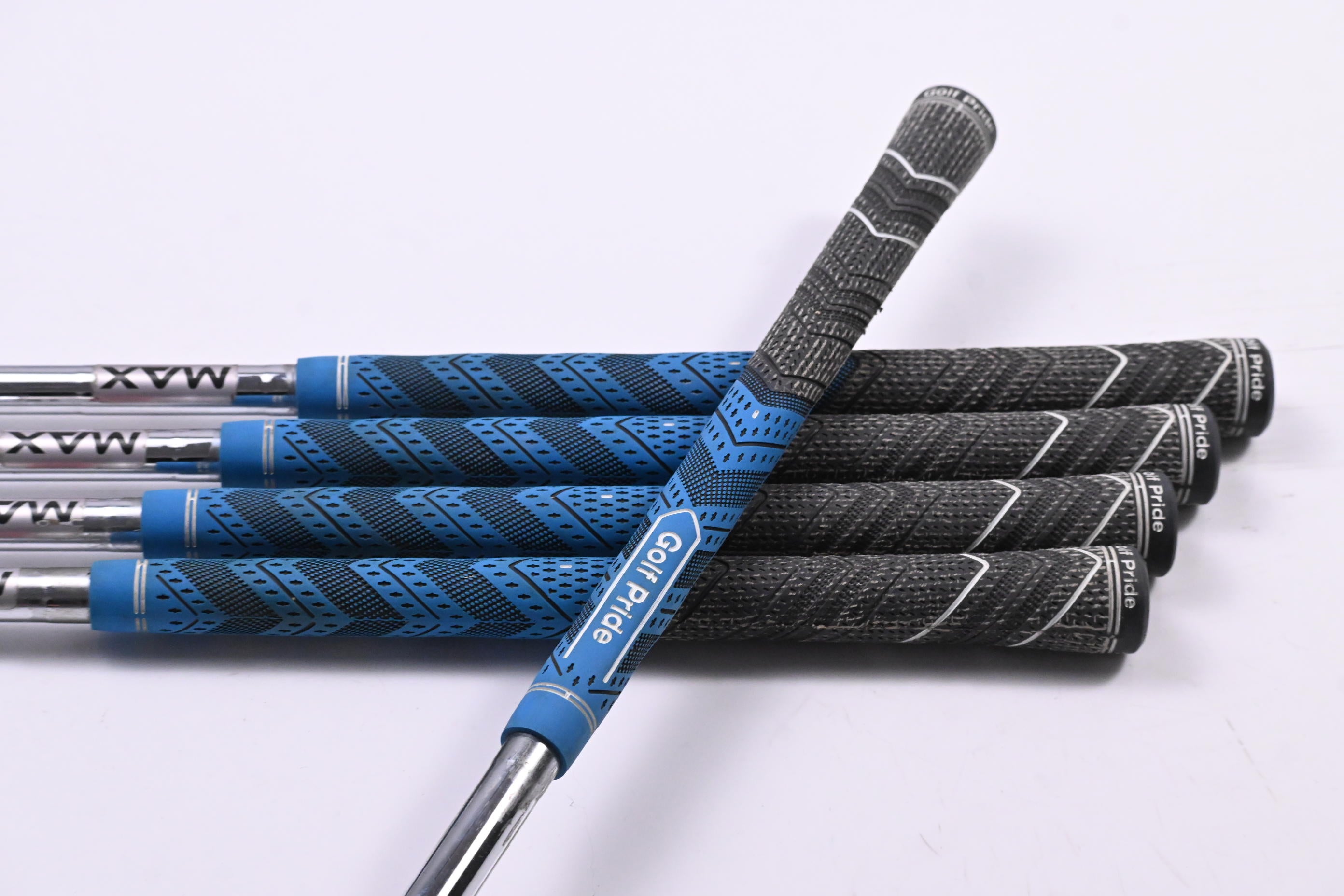 Left Hand Taylormade M6 Irons / 6-PW / Regular Flex KBS MAX 85 Shafts