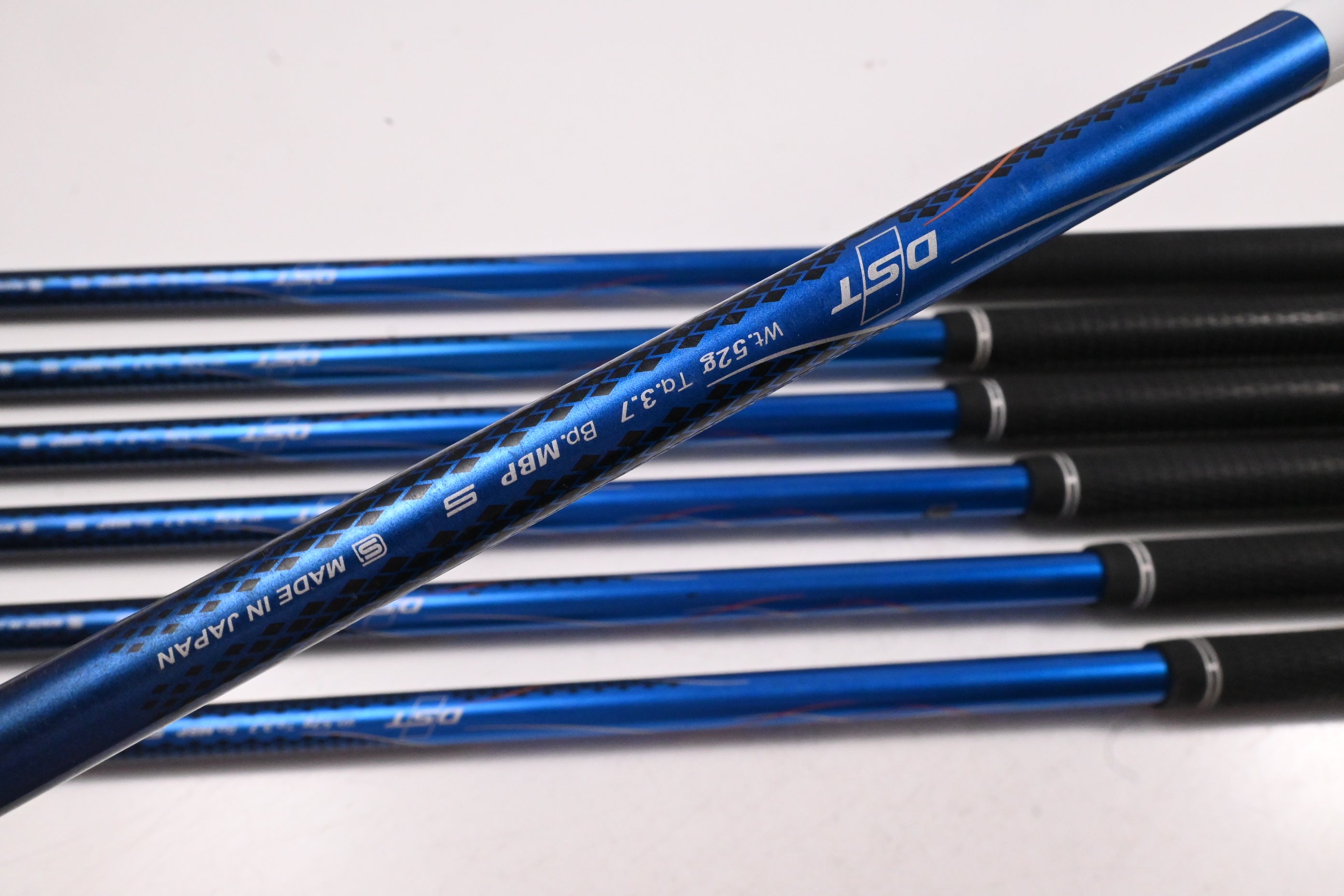 XXIO X Irons / 6-PW+GW+SW / Stiff Flex MP1000 Shafts