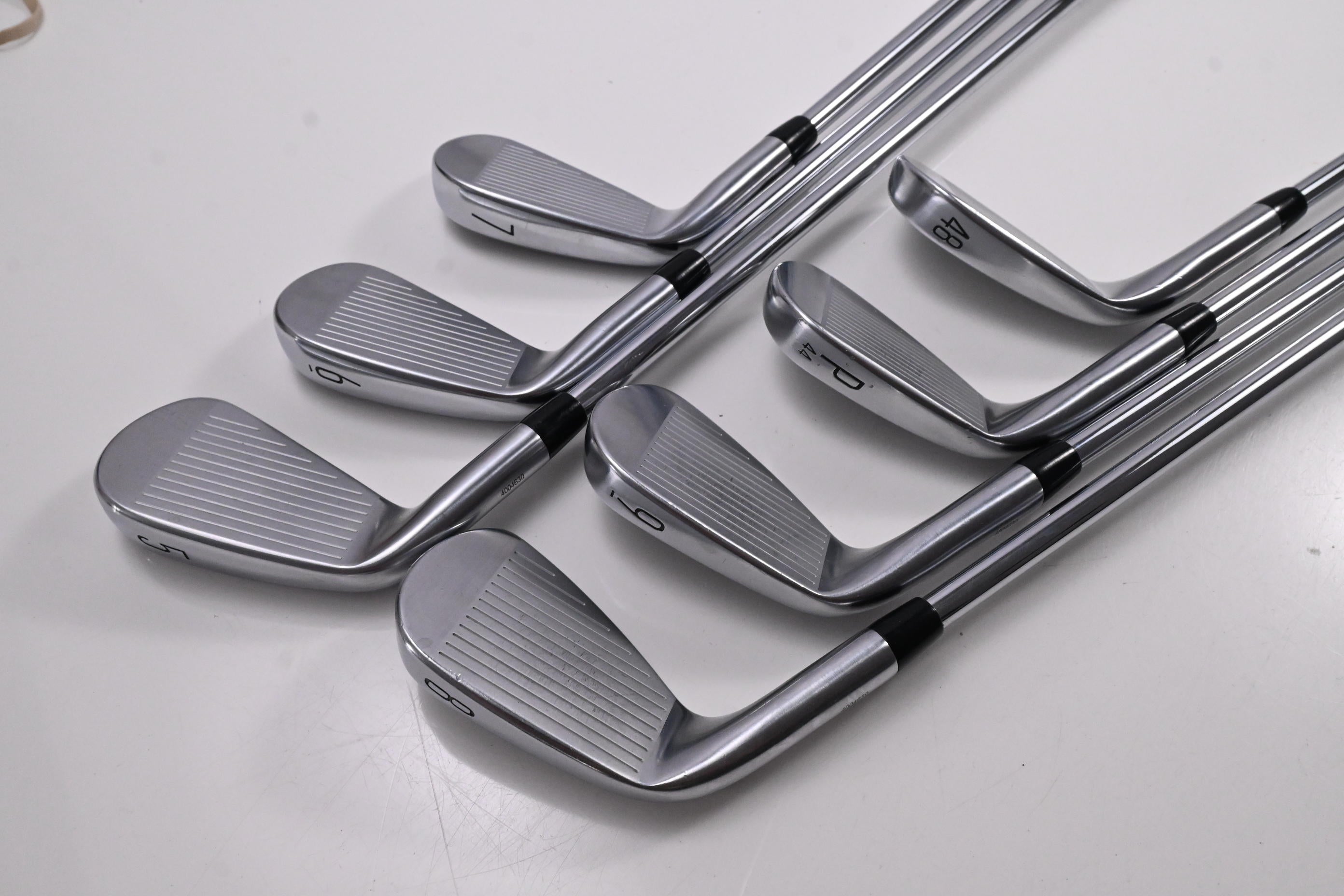 Titleist T200/T150 2023 Irons / 5-PW+48° / Regular Flex AMT Black R300 Shafts
