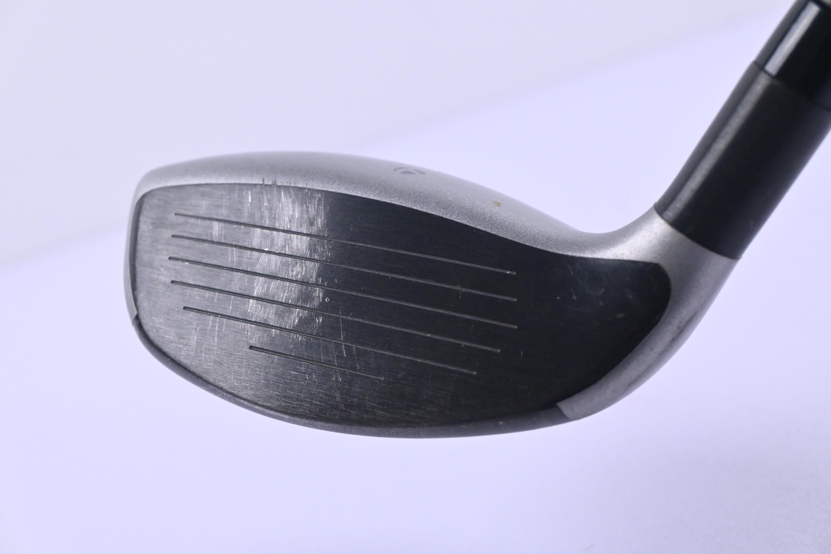 Ladies Taylormade SLDR #6 Hybrid / 28 Degree / Ladies Flex Fujikura Speeder 62