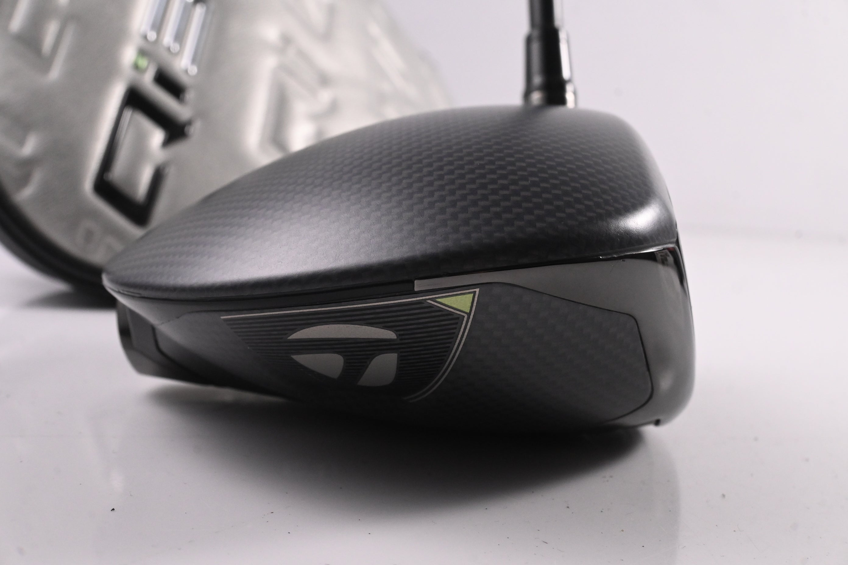 Taylormade Qi35 LS Driver / 10.5 Degree / X-Flex Aldila Rogue Silver 70 Shaft