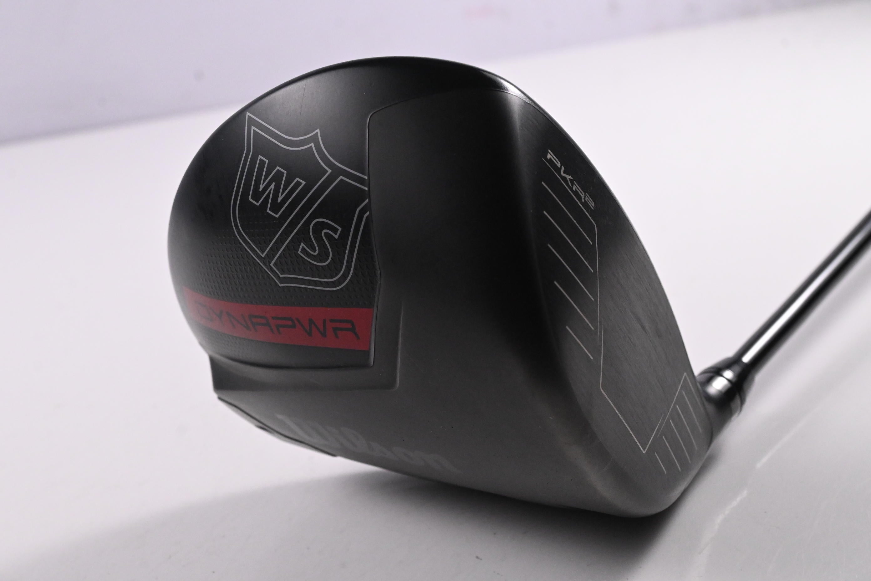 Wilson Dynapower Titanium 2023 Driver / 10.5 Degree / Regular Flex HZRDUS Red 50