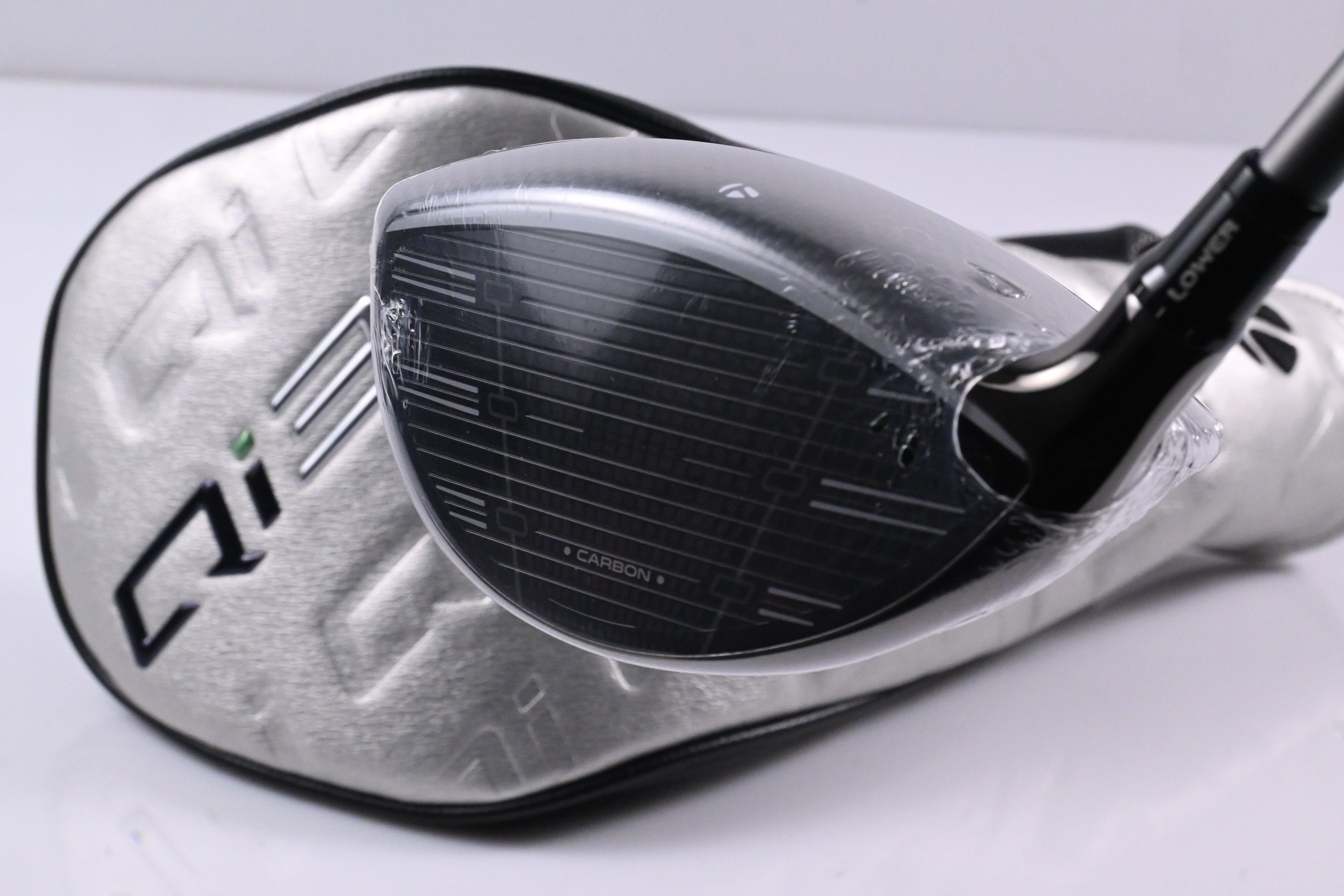 Taylormade Qi35 Driver / 9 Degree / Regular Flex Fujikura Air Speeder 50 Shaft