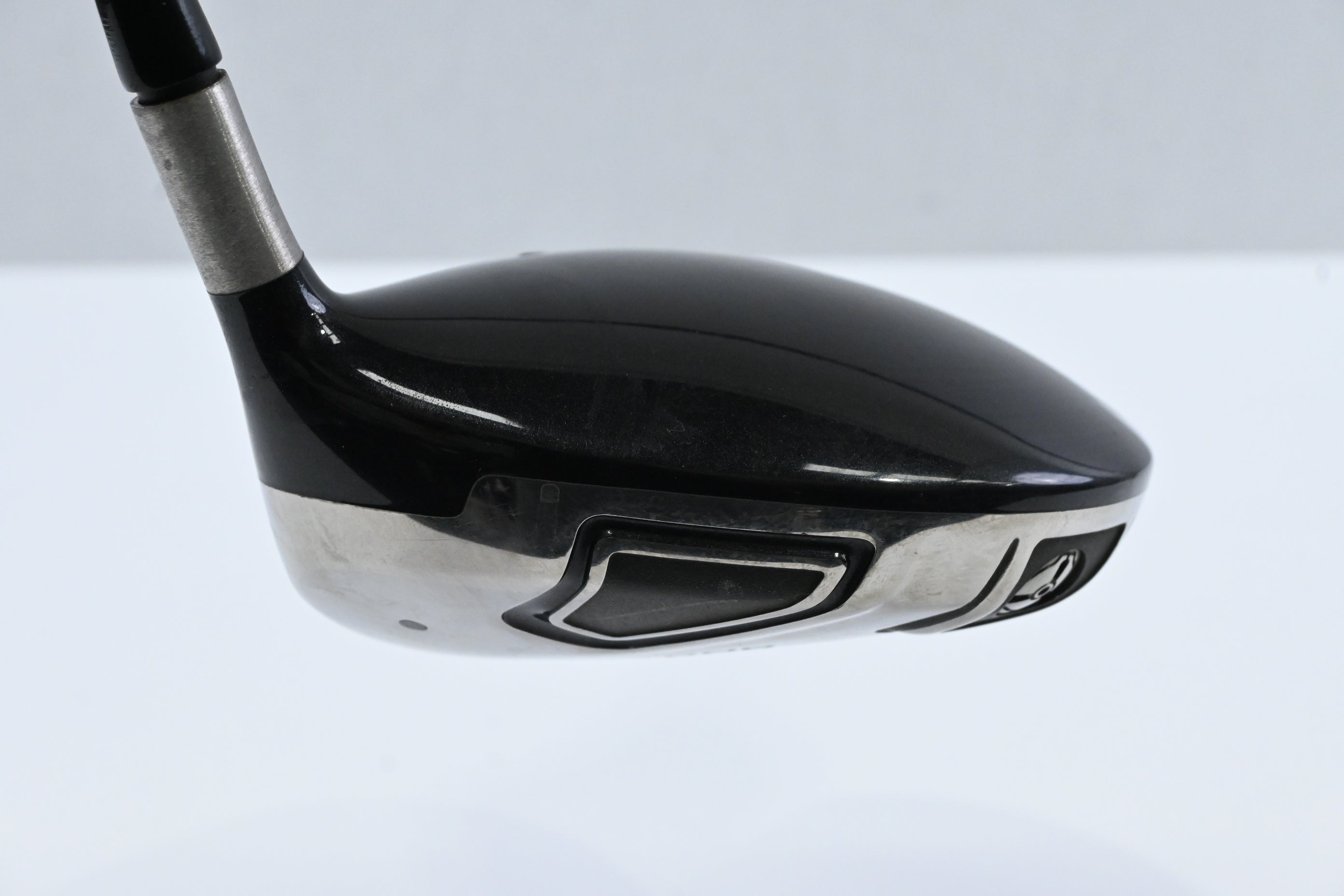 Titleist 909 D3 Driver / 9.5 Degree / Stiff Flex Grafalloy Prolaunch Red Shaft