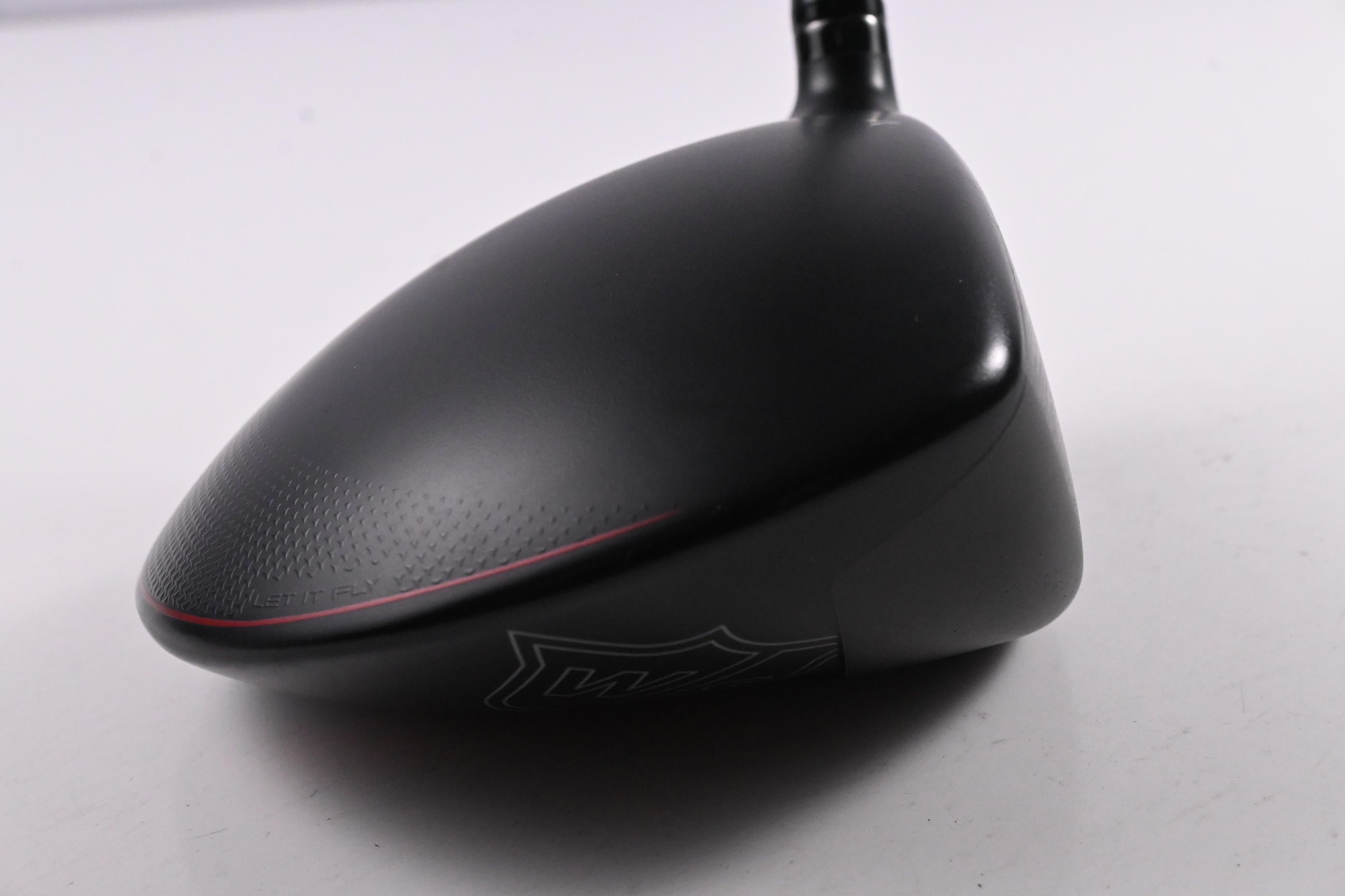 Wilson Dynapower Titanium 2023 Driver / 10.5 Degree / Regular Flex HZRDUS Red 50