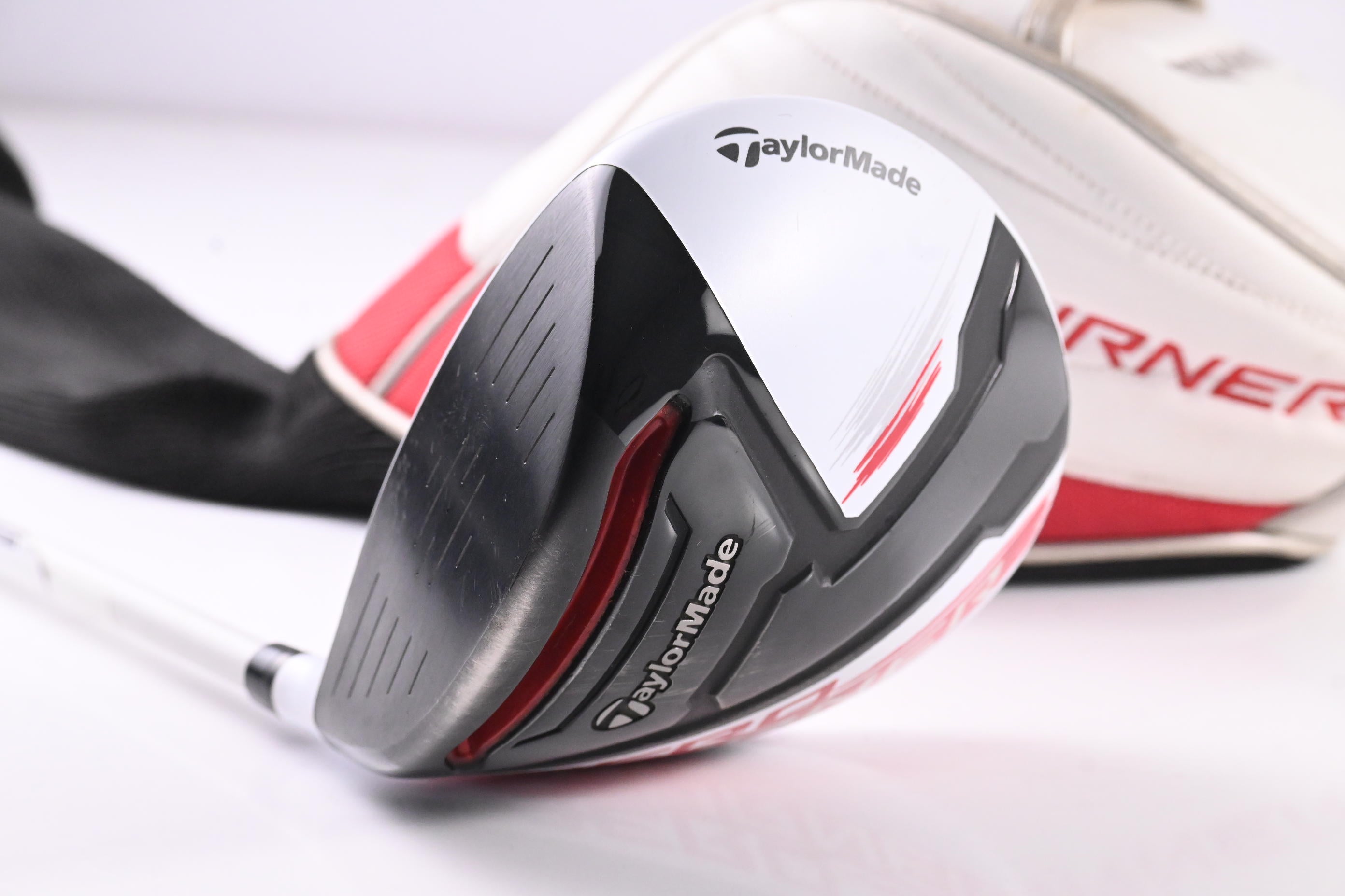 Left Hand Taylormade Aeroburner Driver / 9.5 Degree / Senior Flex Speed Rul-Z 50