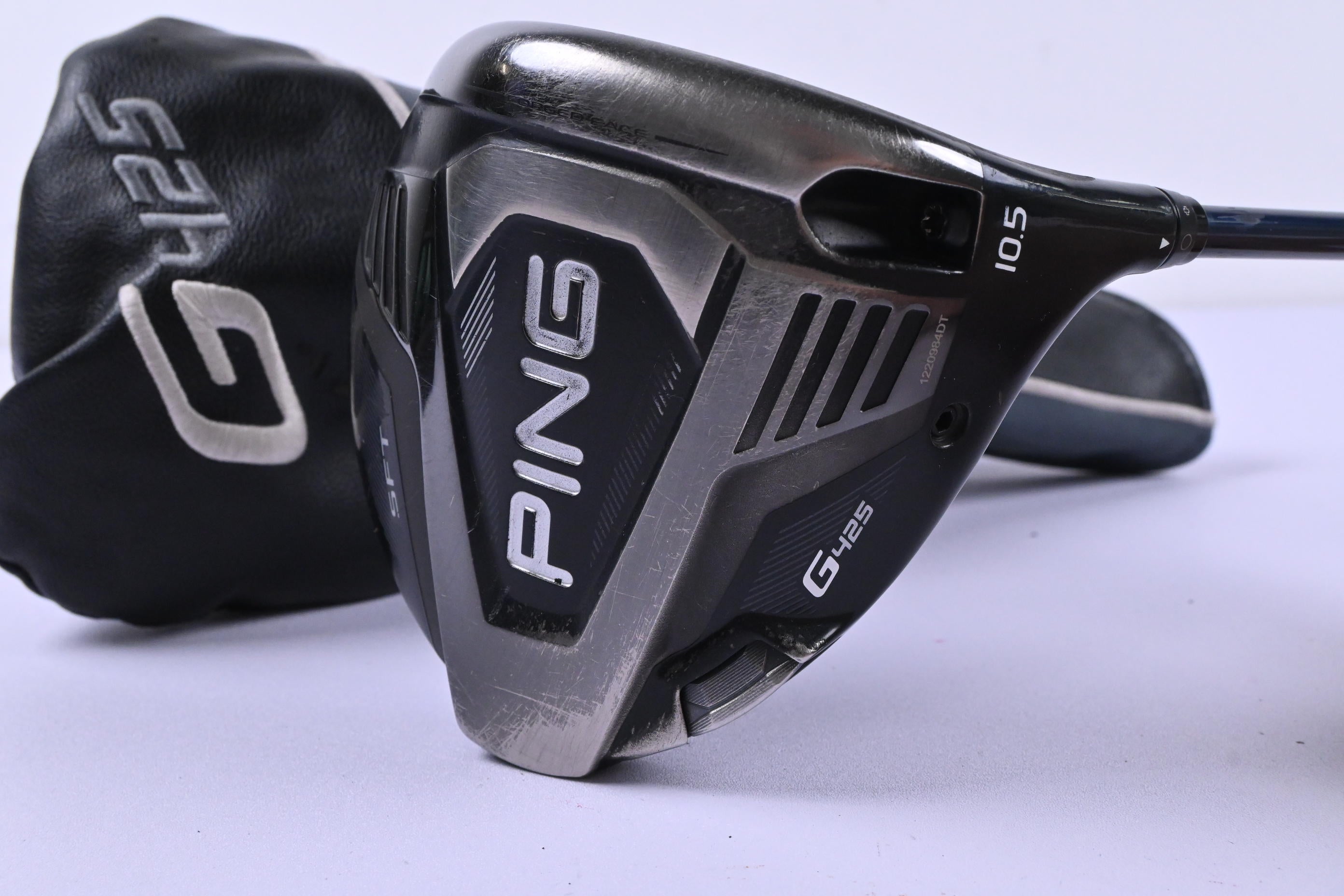 Ping G425 SFT Driver / 10.5 Degree / Regular Flex Fujikura Ventus Blue 5 Shaft