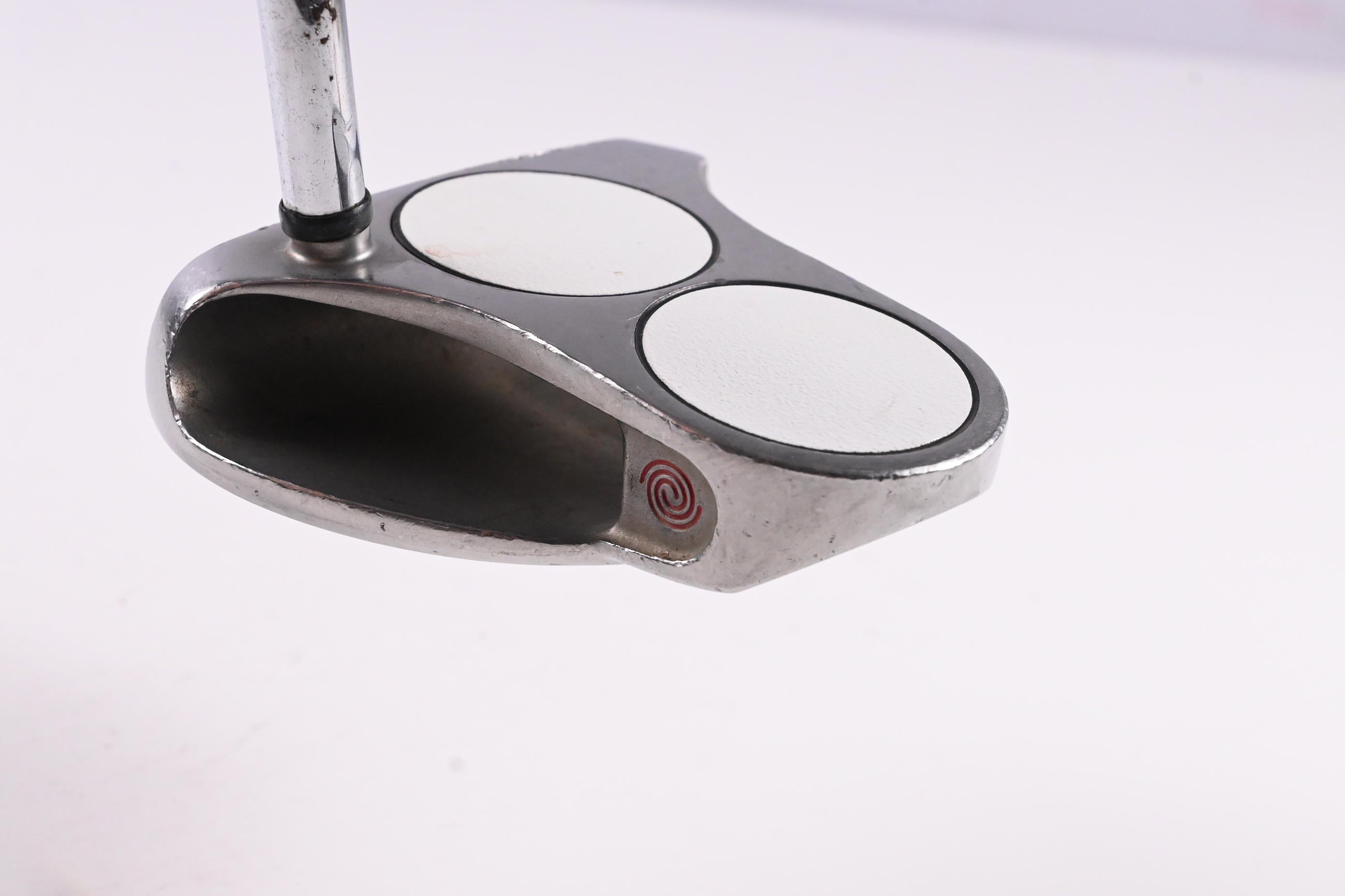 Odyssey White 2-Ball Hot Putter / 35 Inch