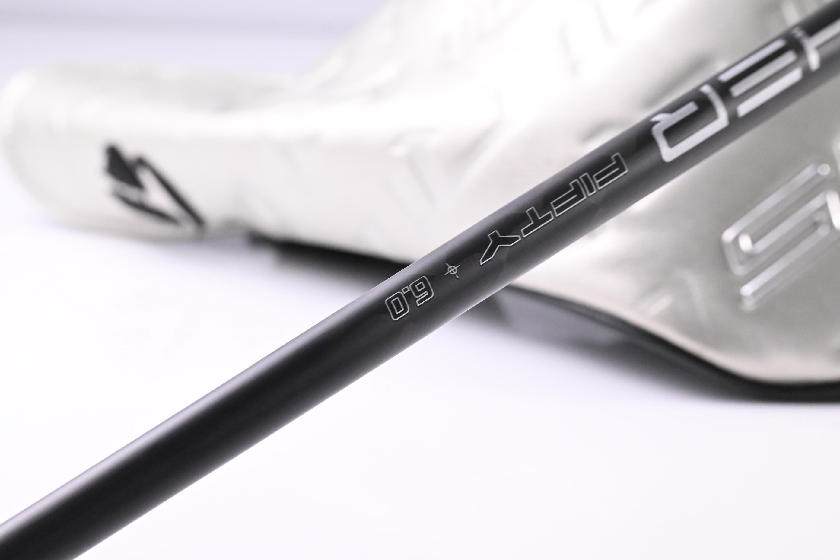 Taylormade Qi35 Driver / 10.5 Degree / Stiff Flex Cypher 2.0 50 Shaft