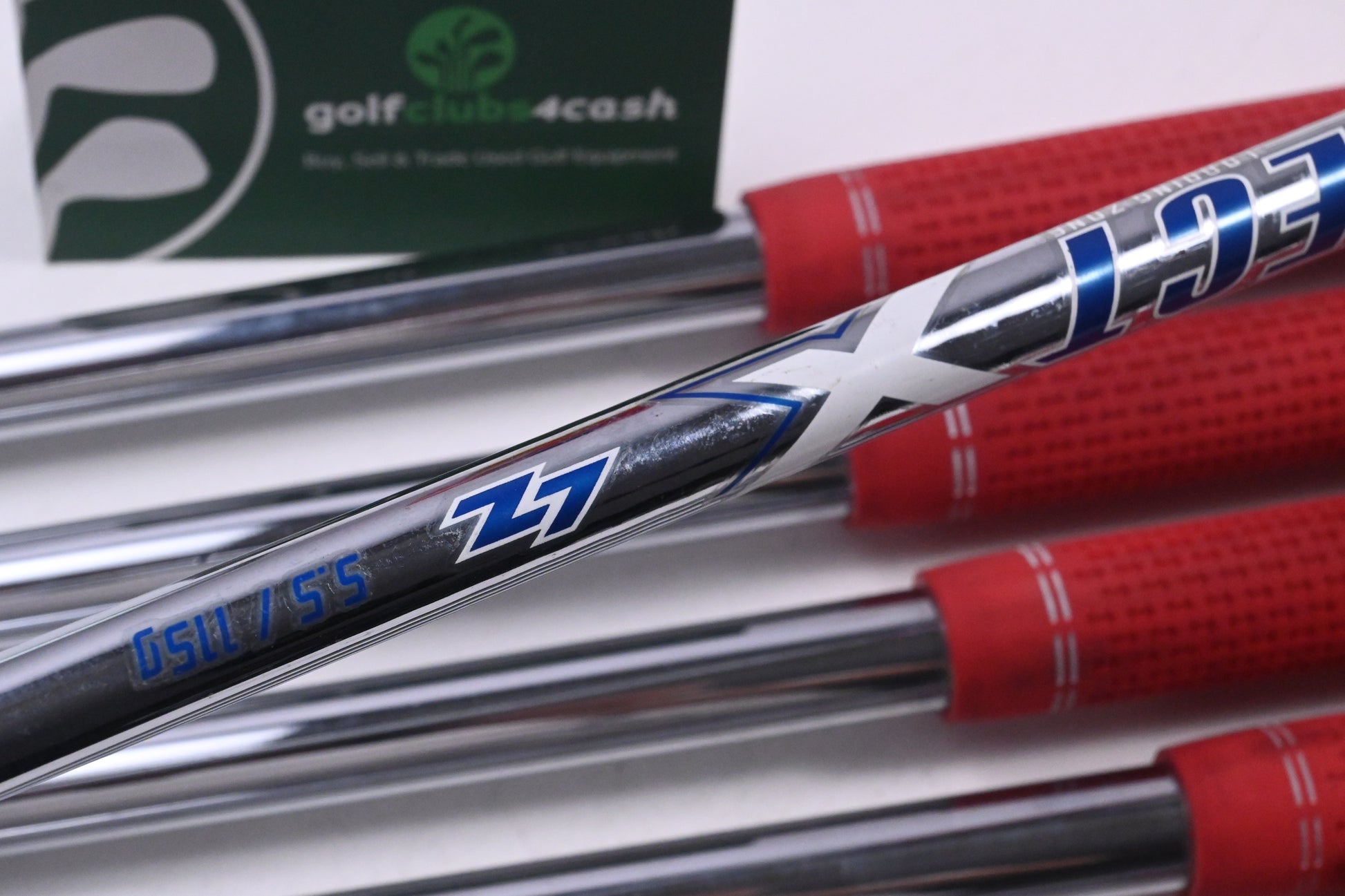 Titleist 620 CB Irons / 3-PW / Regular Plus Flex Project X LZ 115 Shafts