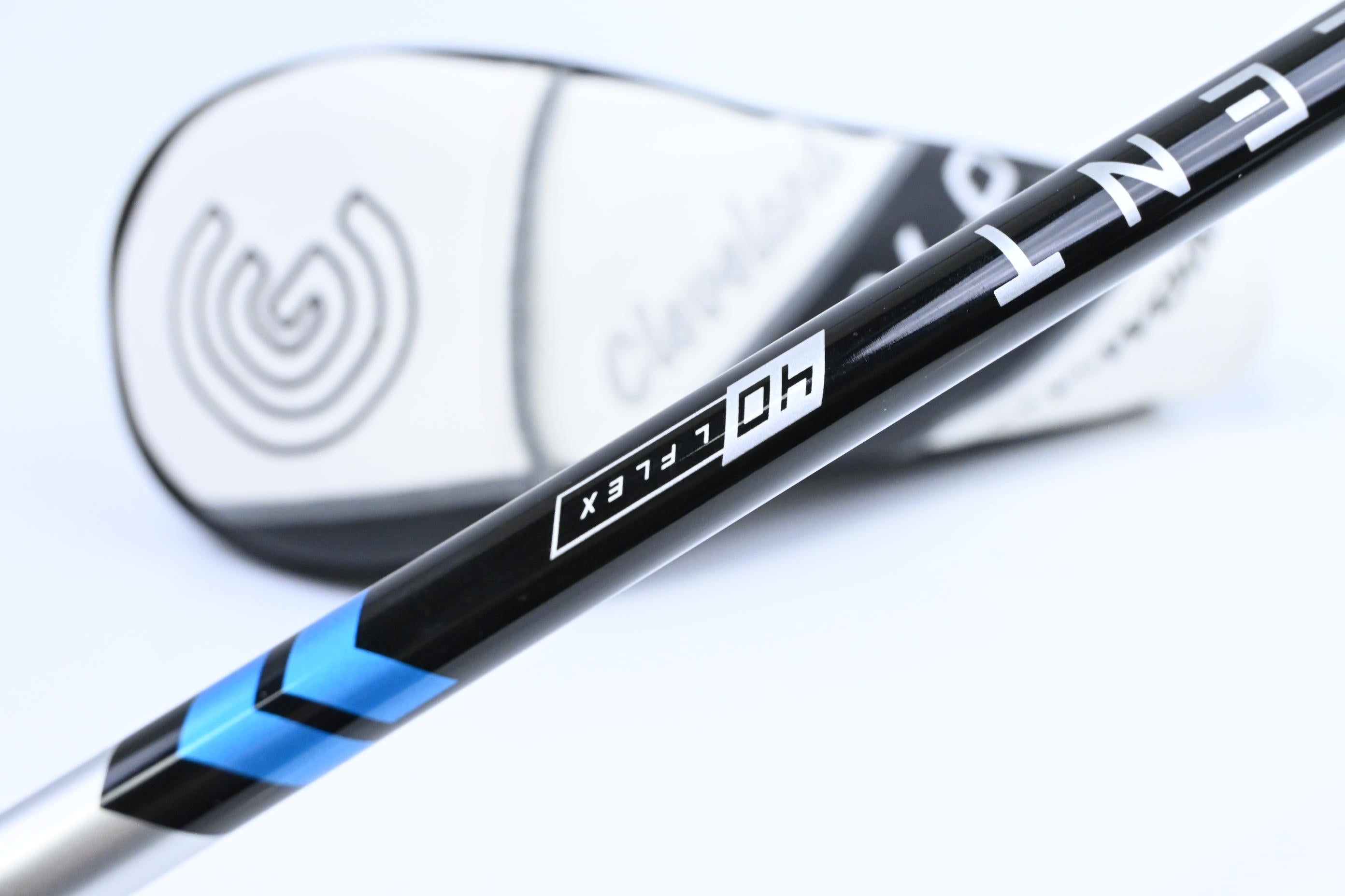 Ladies Cleveland Halo XL Hy-Wood #4 Hybrid / 21 Degree / Ladies Flex Ascent 40