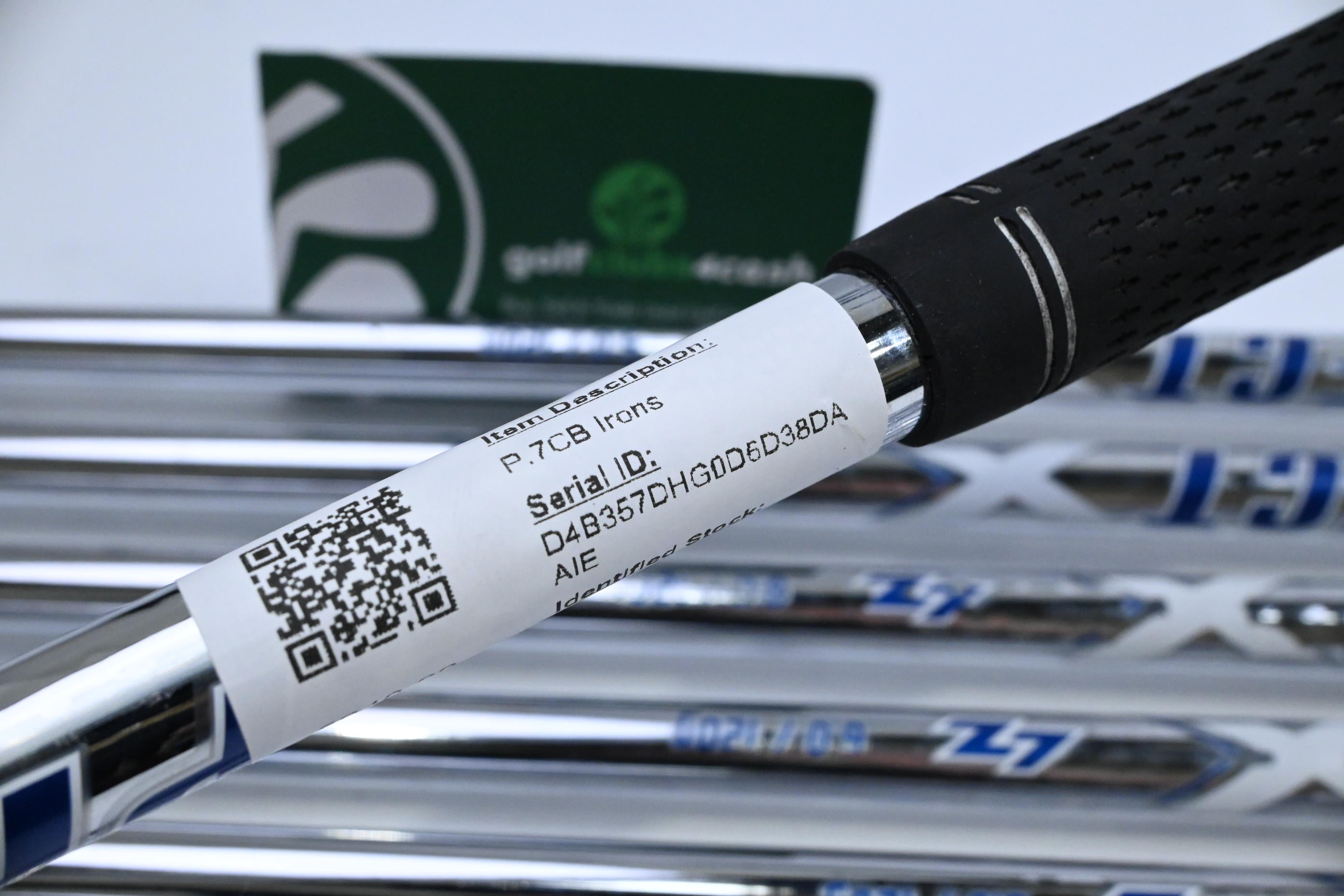 Taylormade P.7CB/P770 Combo Irons / 4-PW+AW / Stiff Flex Project X LZ 120 Shafts